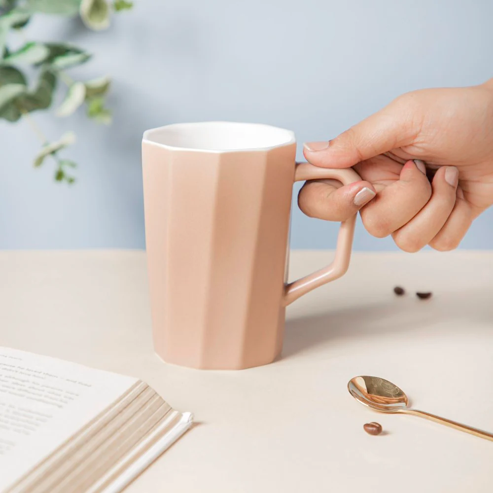 Matt Beige Ribbed Mug 350 ml - Image 2