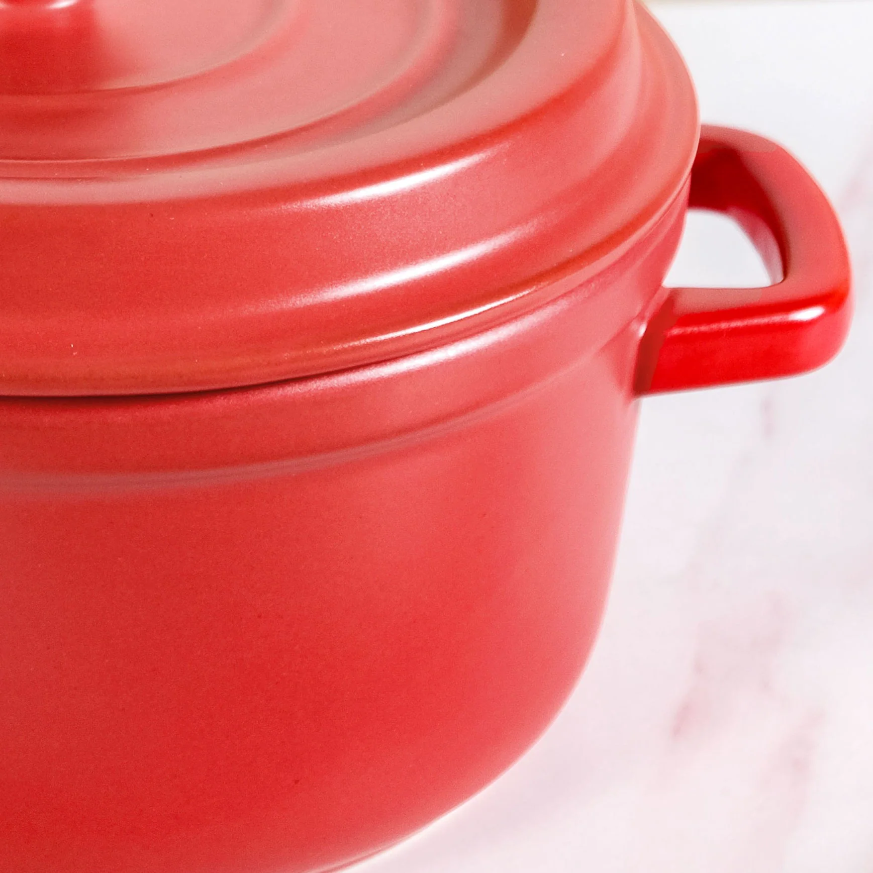 Matte Red Ceramic Cocotte Cooking Pot 4200ml - Image 8