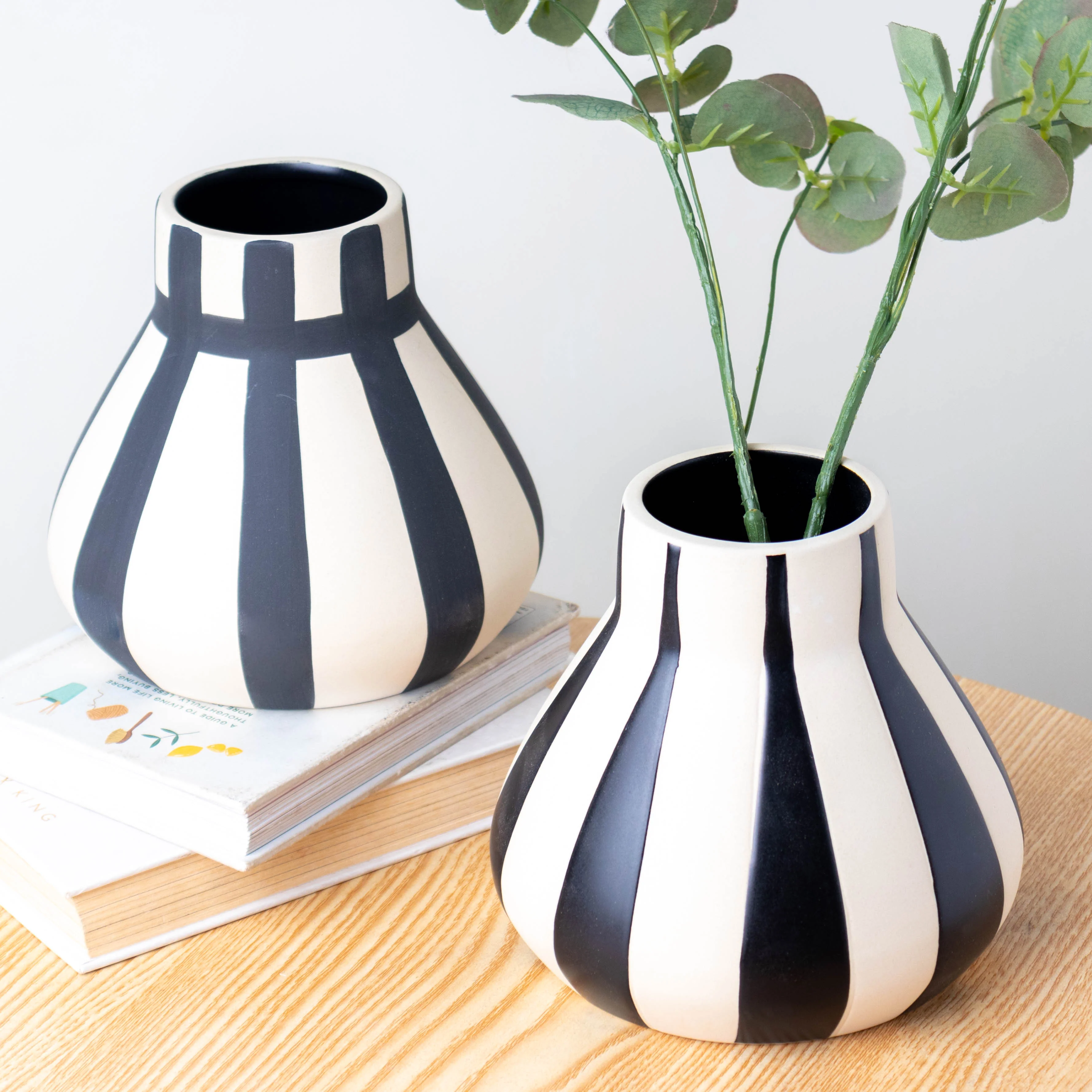 Matte Textured Vase - Image 3