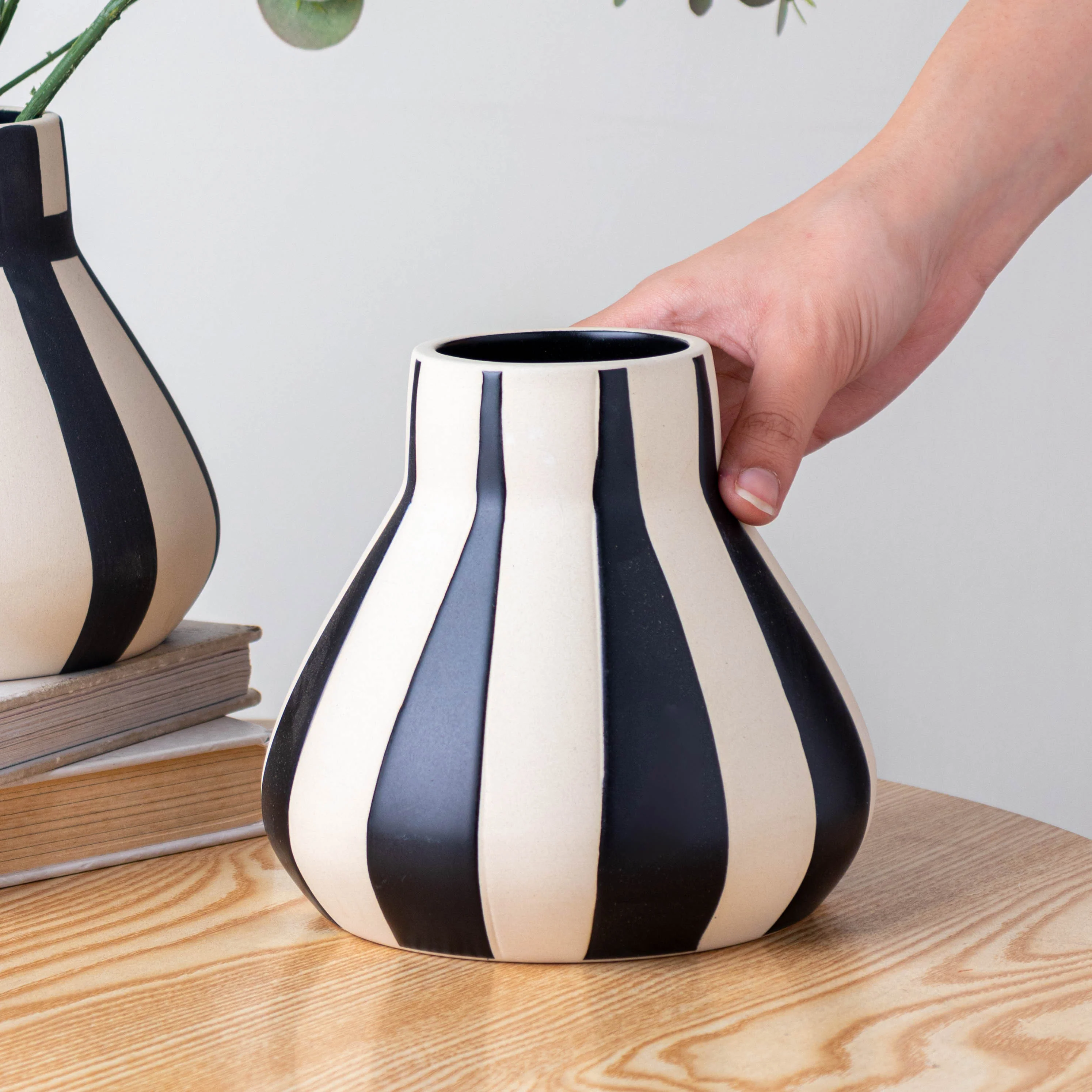 Matte Textured Vase - Image 5