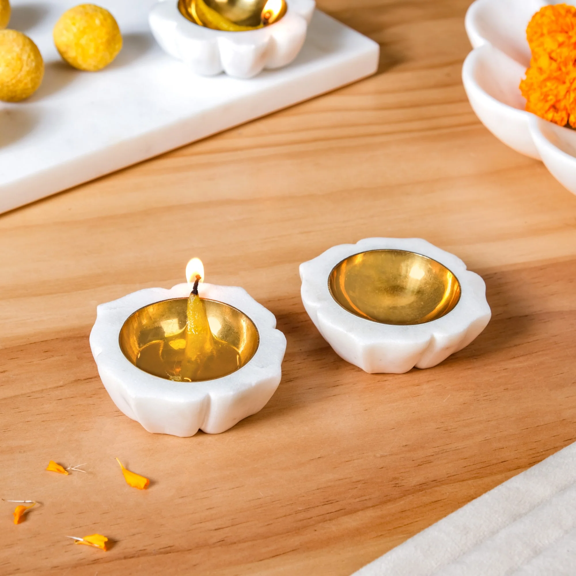 Mehrab Artistry Marble And Brass Diya Set Of 2 - Image 3