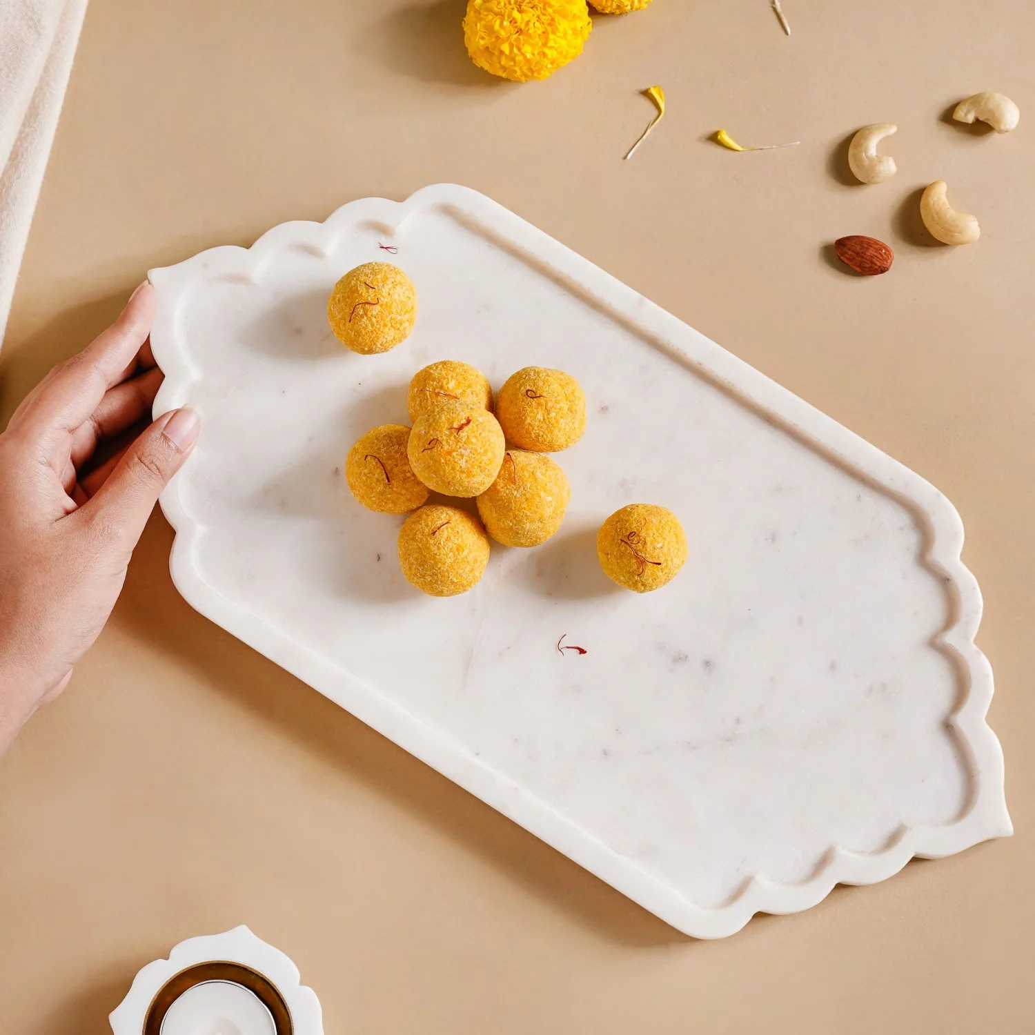 Mehrab Design Natural Marble Serving Platter 14 Inch - Image 3