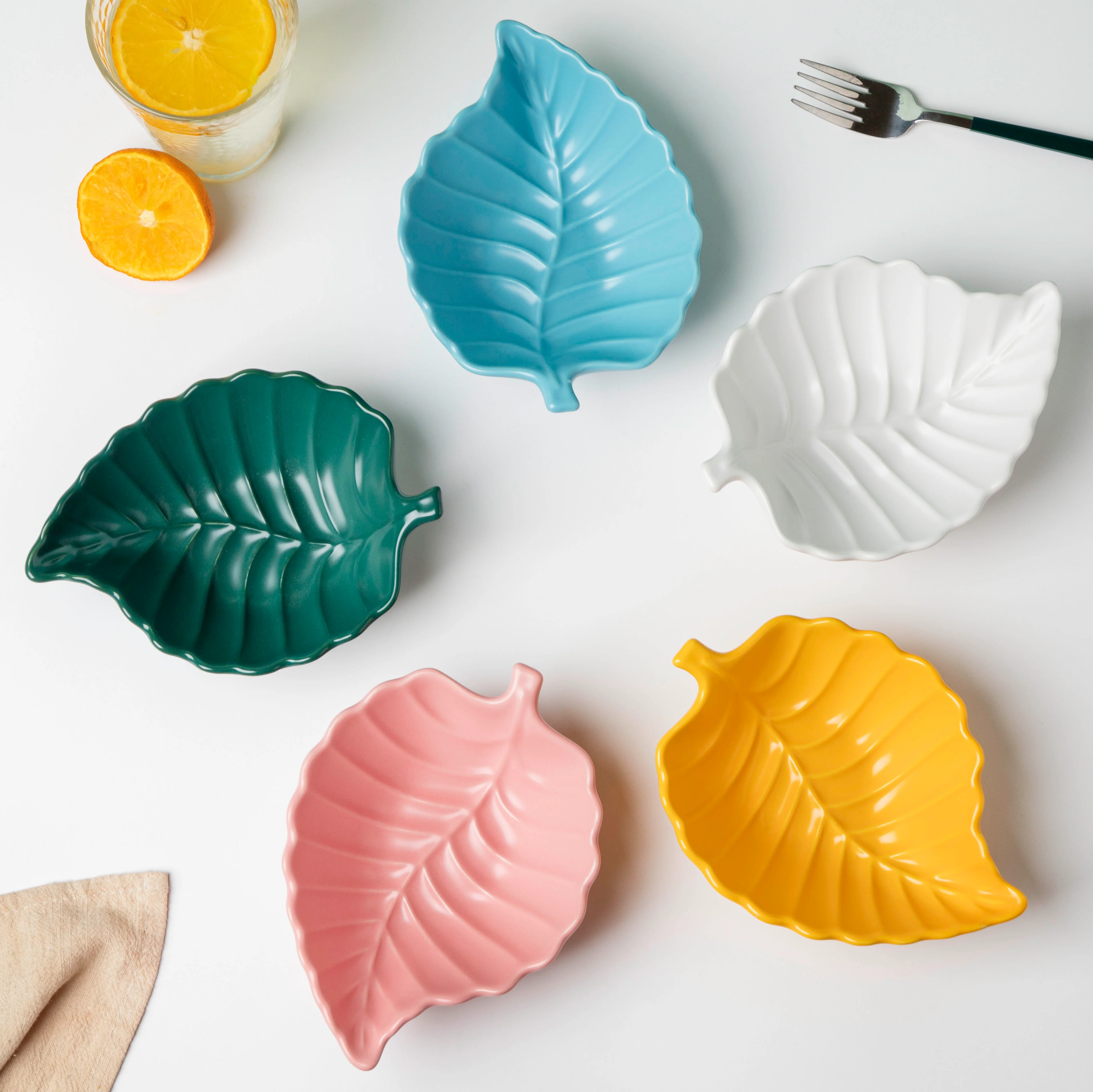 Mellow Yellow Leaf Snack Bowl 6 Inch 200 ml - Image 5