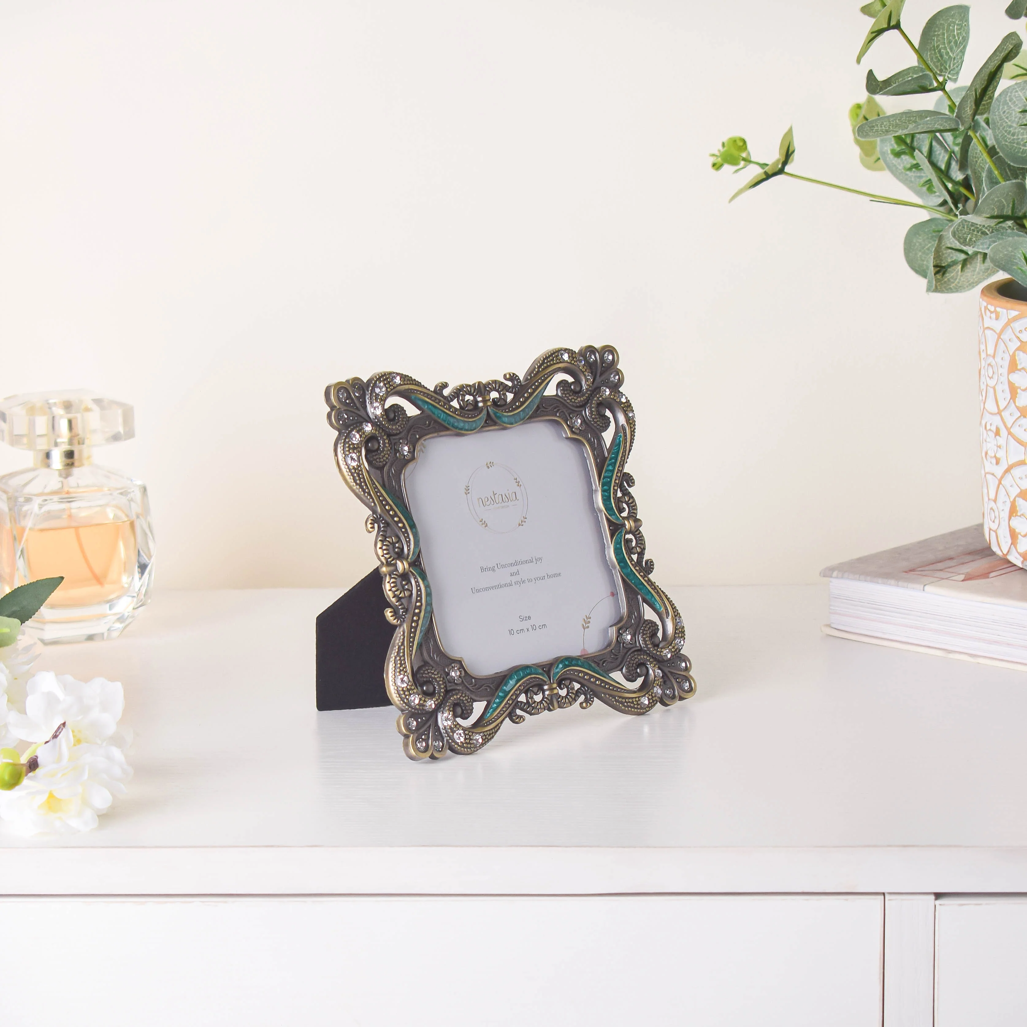 Memorabilia Photo Frame Small - Image 2