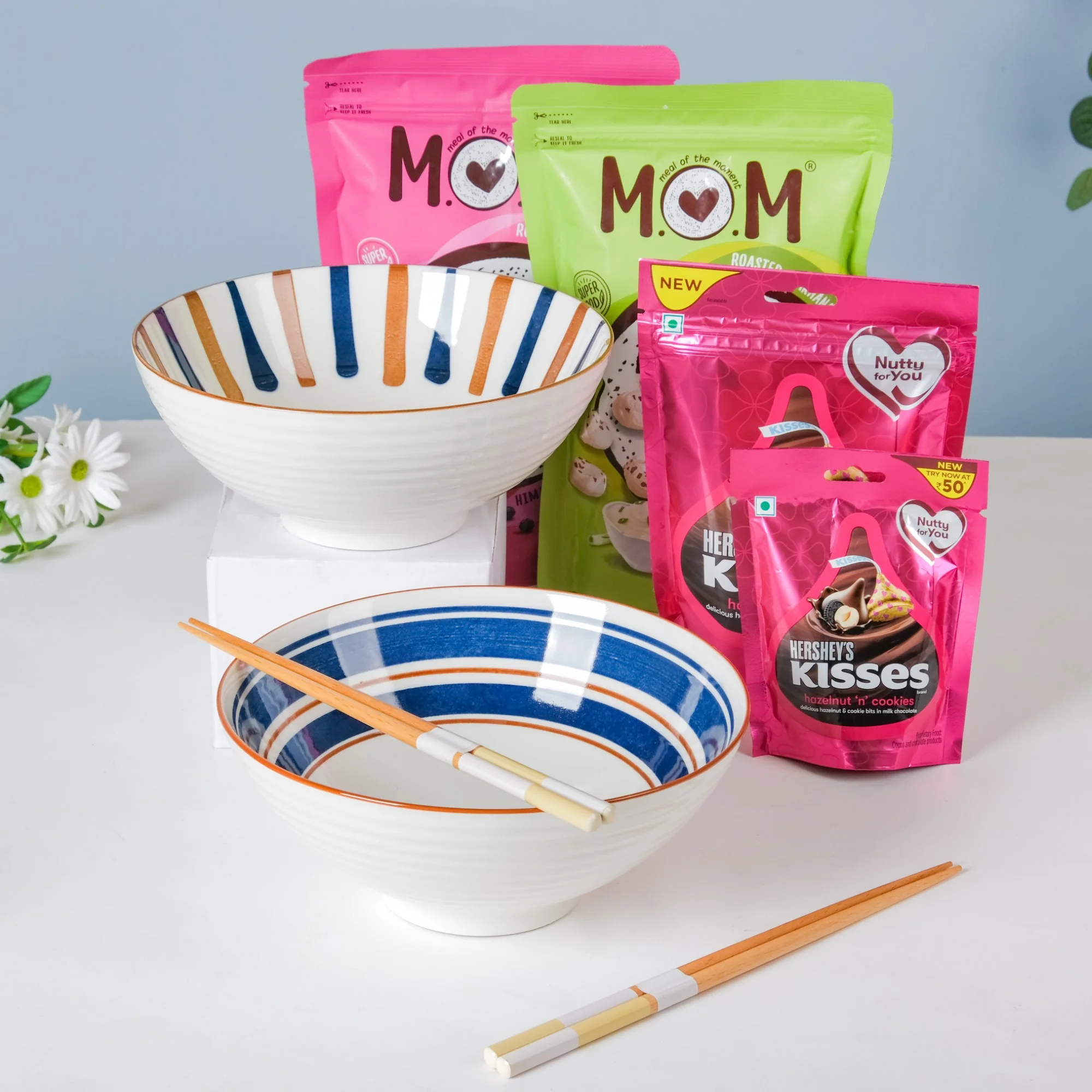 Meraki Bowl And Chopstick Snacktime Gift Hamper Set Of 8 - Image 3