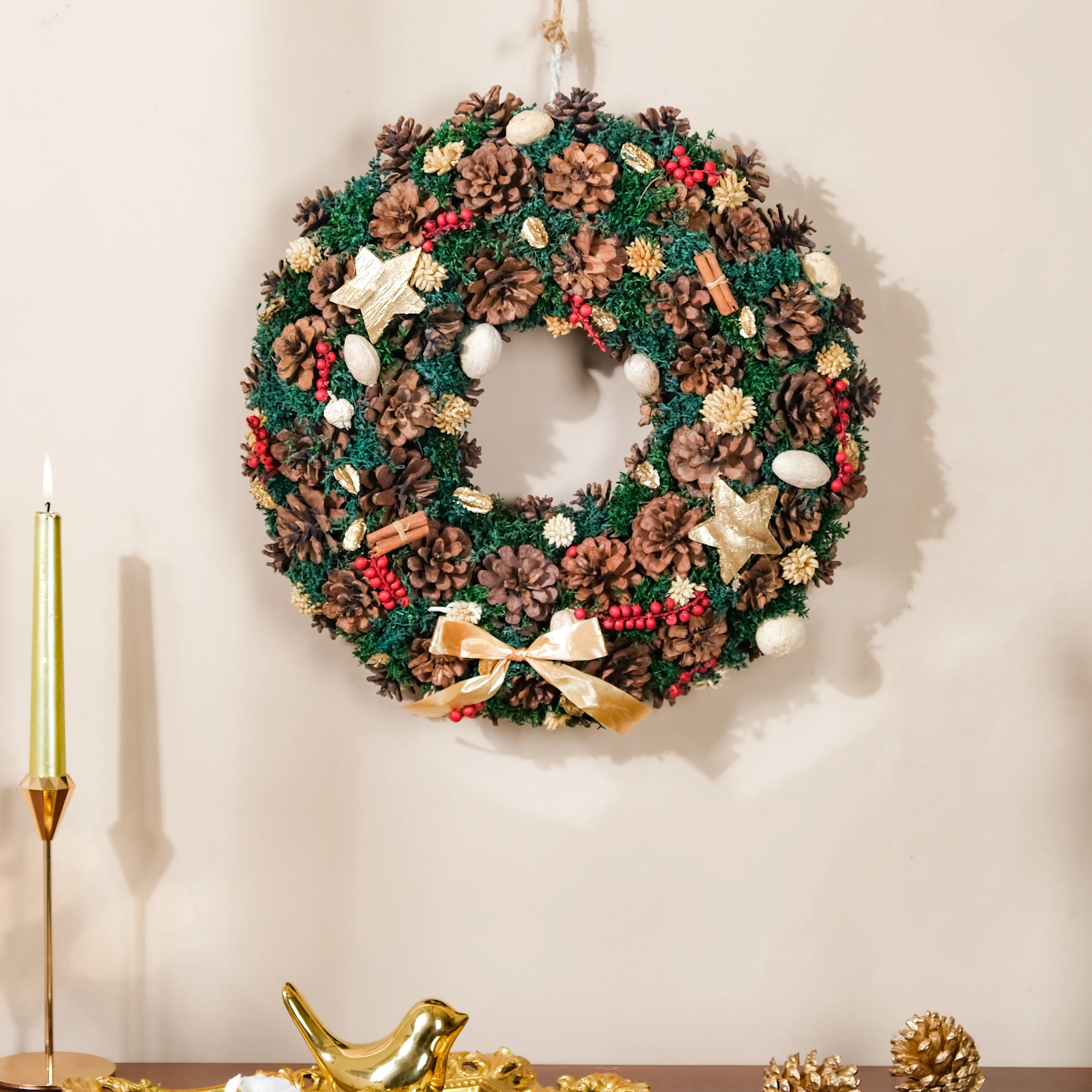 Merry Christmas Wreath Of Pinecones And Berries 13 Inch - Image 7