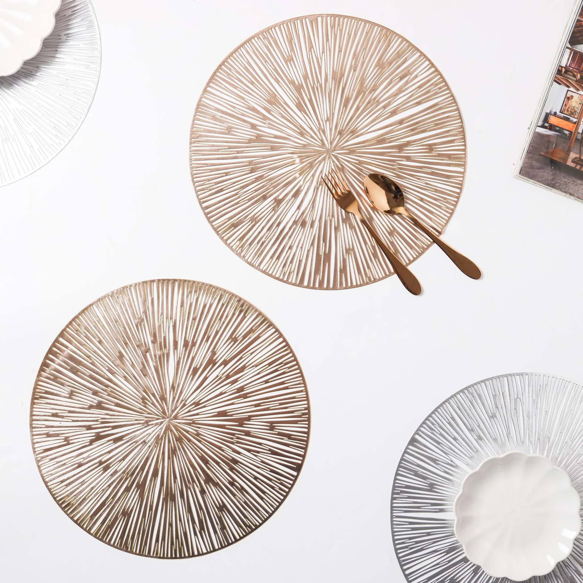 Mesh Pattern Placemats Set of 2 - Image 6