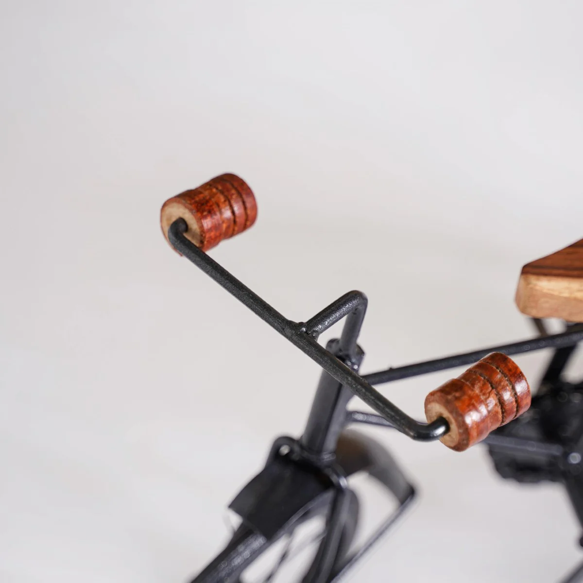 Metal Tricycle French Fry Basket - Image 9