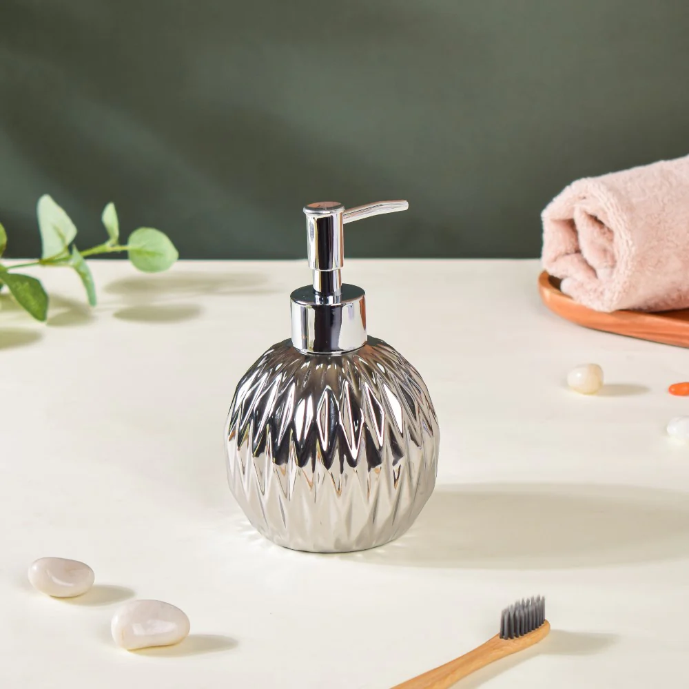 Metallic Soap Dispenser - Image 9