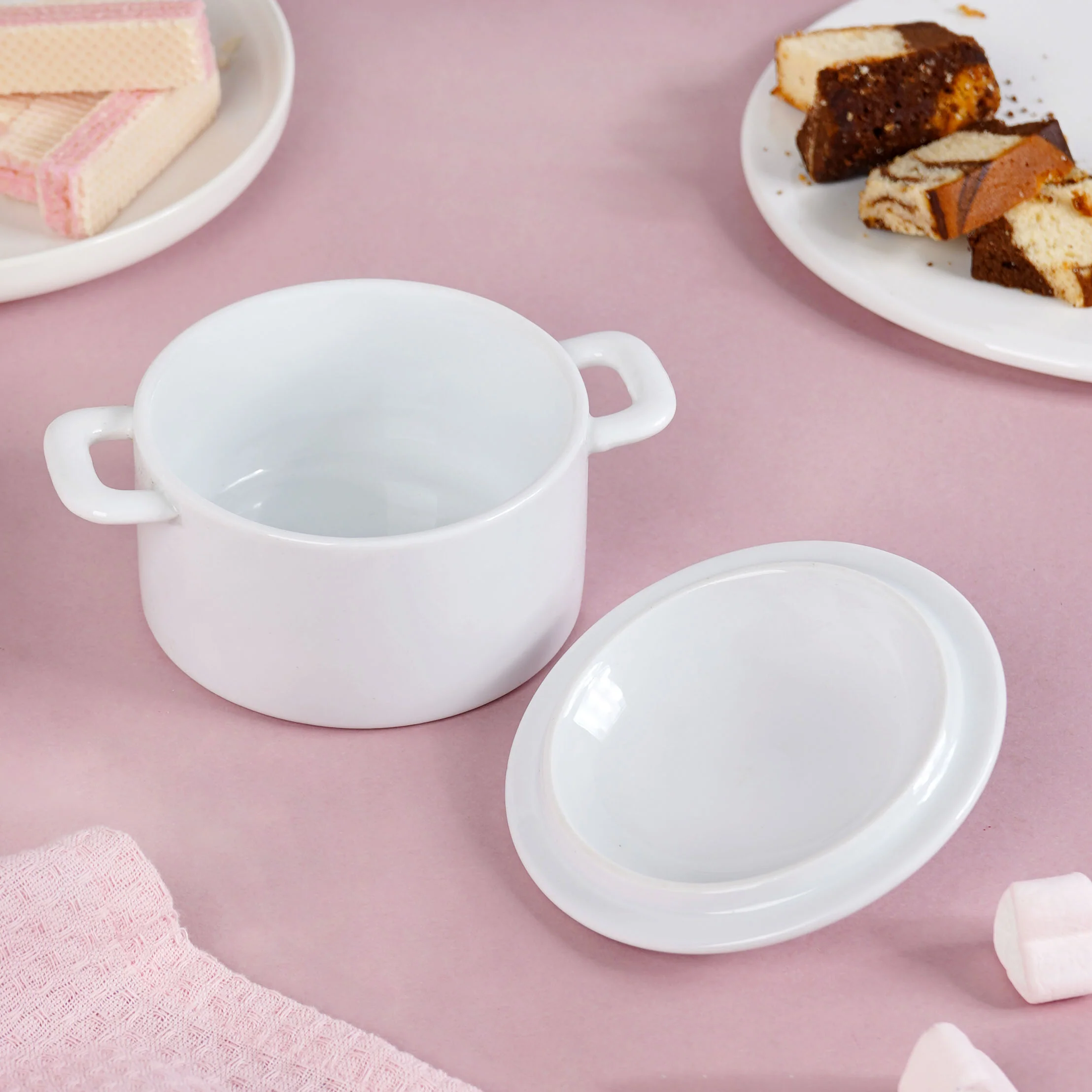 Mini Ceramic Casserole Dish With Lid White Set Of 2 - Image 7