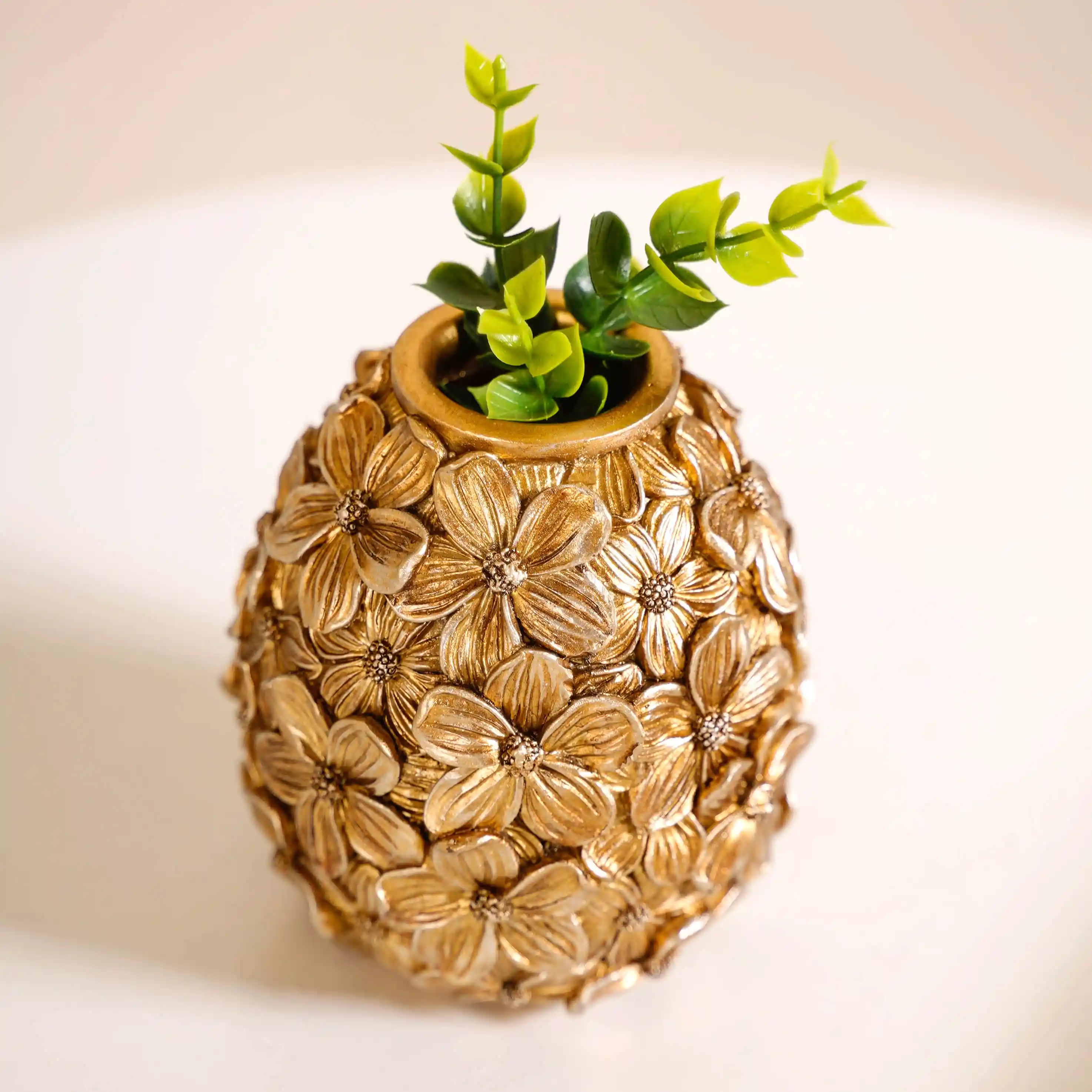 Mini Floral Vase Antique Bronze - Image 7