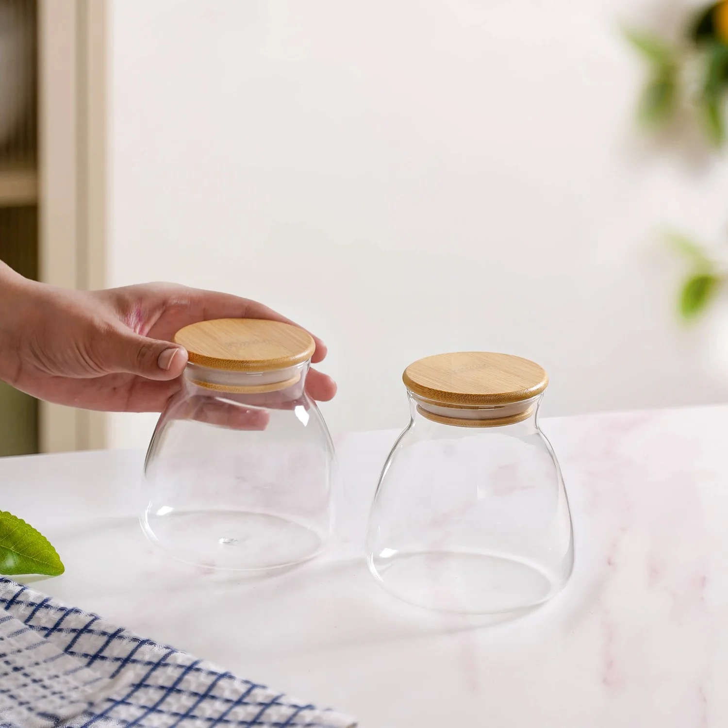 Minimalist Glass Jar With Bamboo Lid Set Of 2 400ml - Image 2