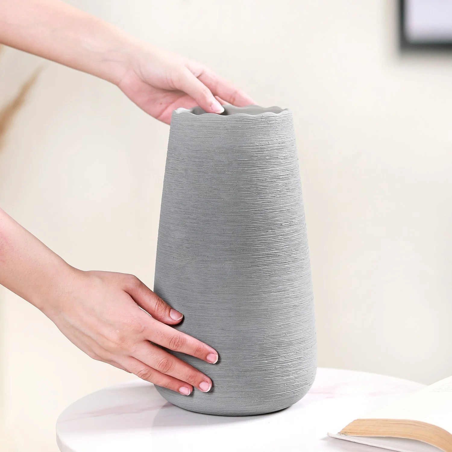 Minimalistic Textured Ceramic Vase - Image 2