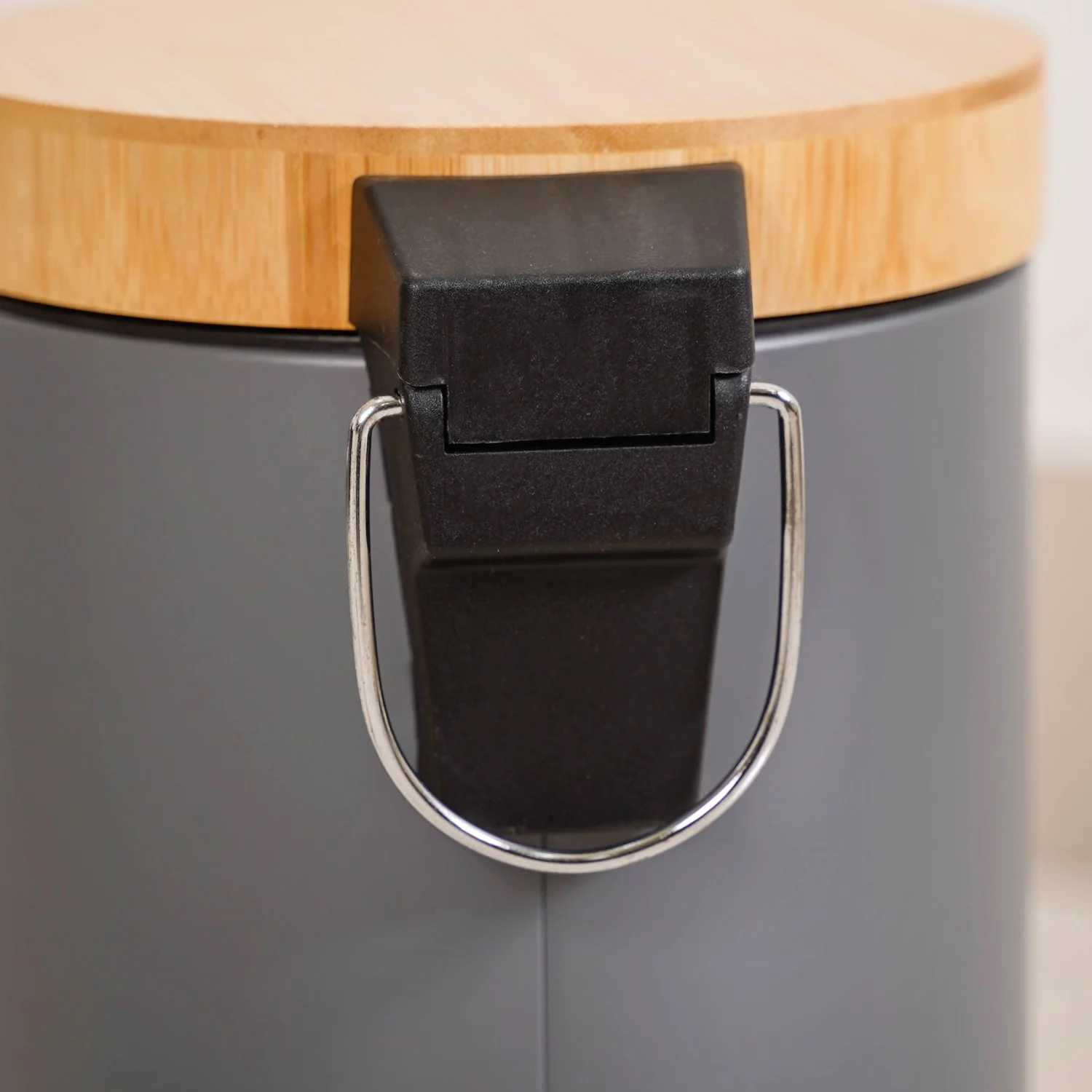 Modbin Trash Can With Detachable Bucket Grey 5000ml - Image 9