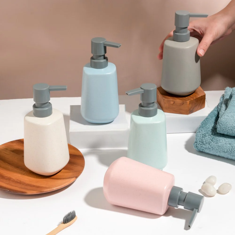 Modern Bathroom Accessory - Image 12