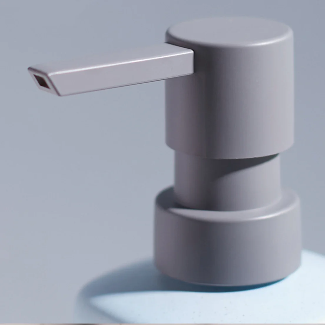 Modern Bathroom Accessory - Image 22