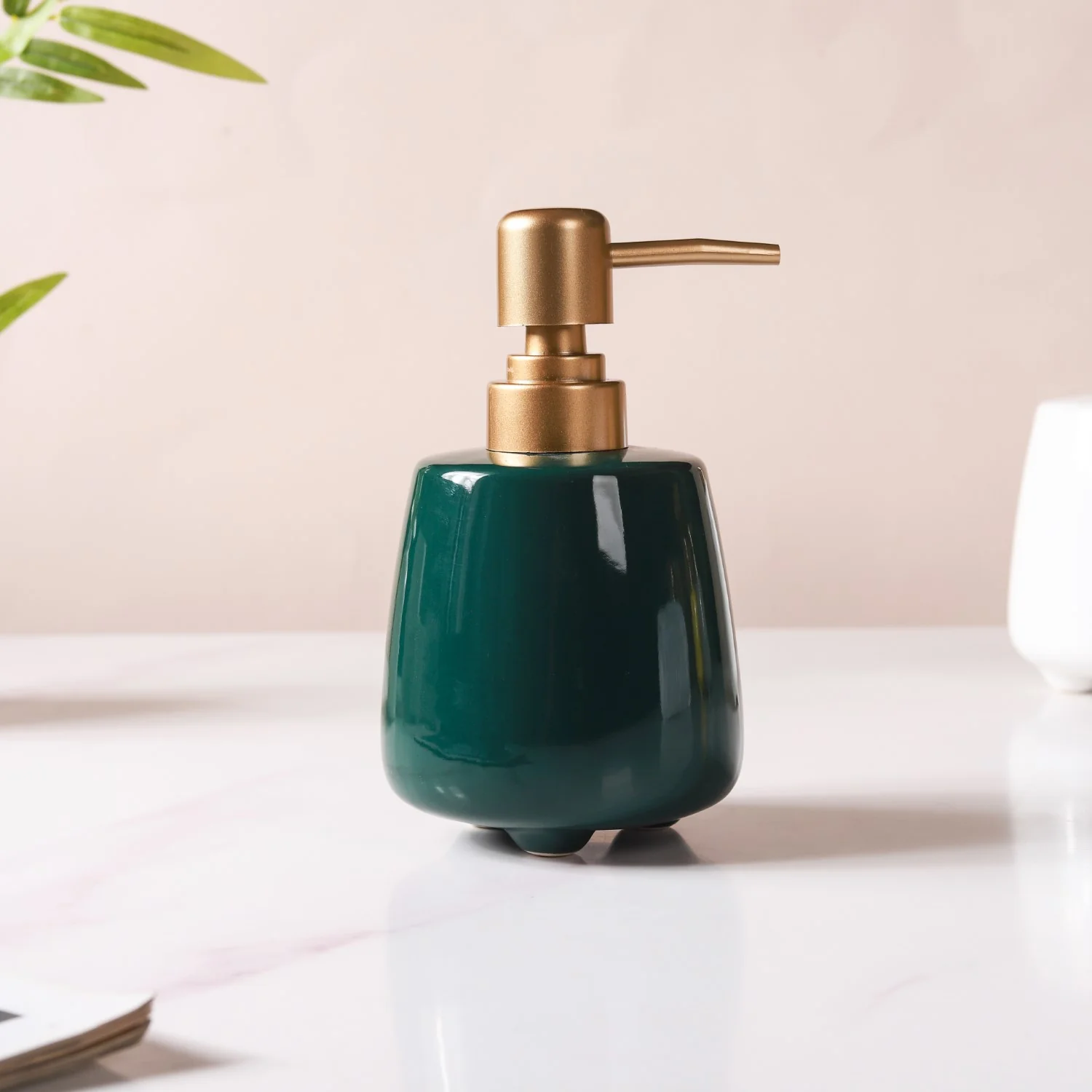 Modern Dispenser - Image 5