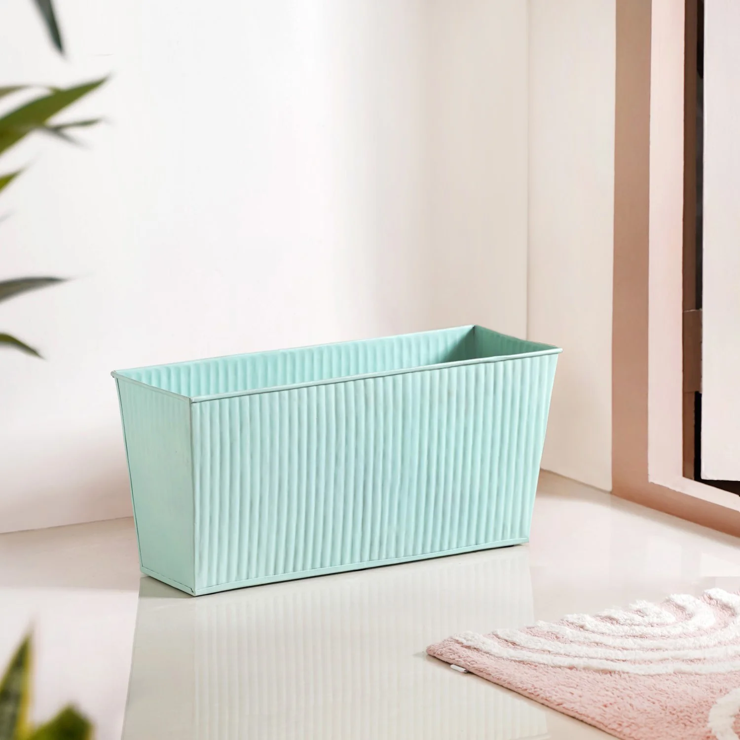 Modern Fluted Balcony Planter Mint - Image 9