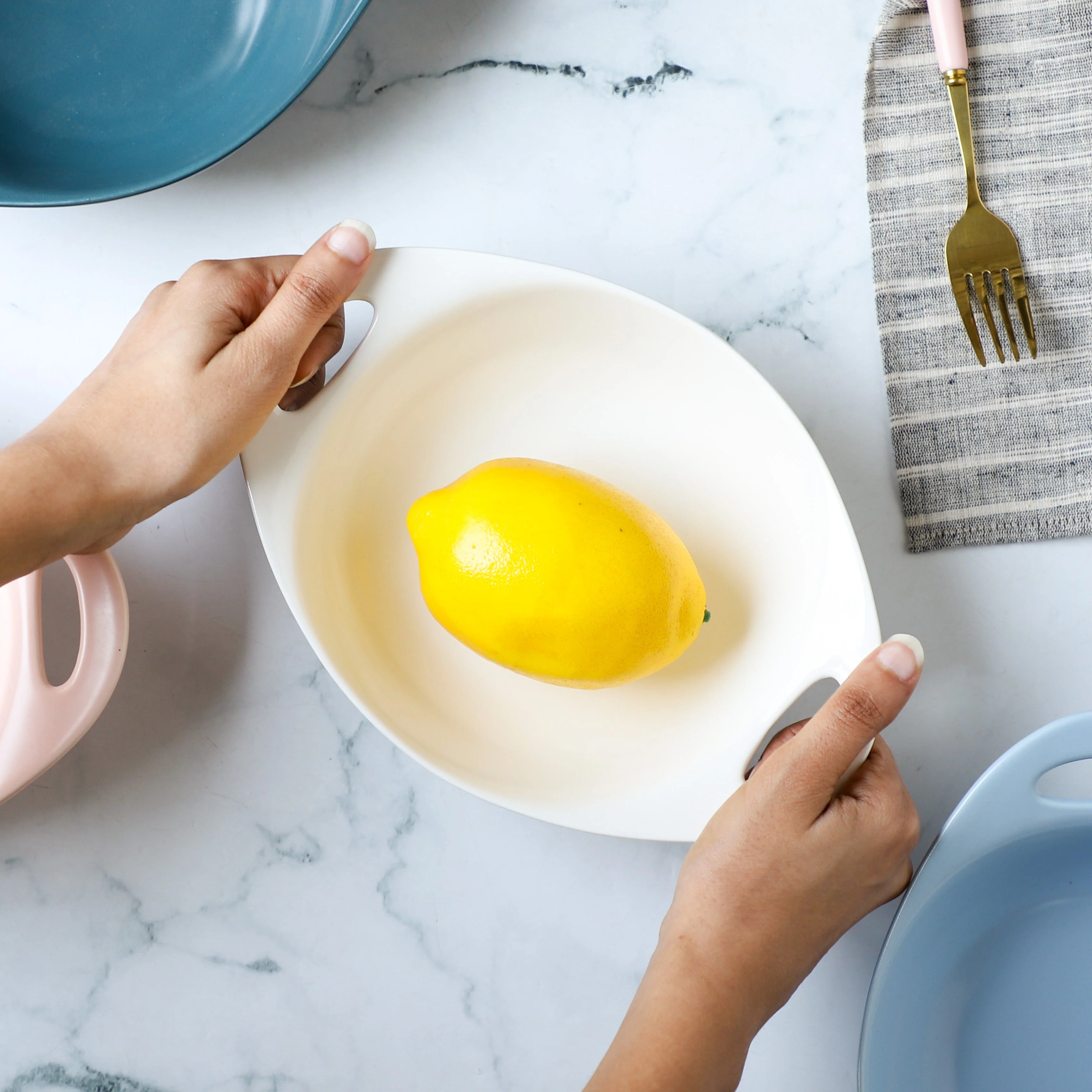 Modern Serving Bowl With Handle White Small - Image 2