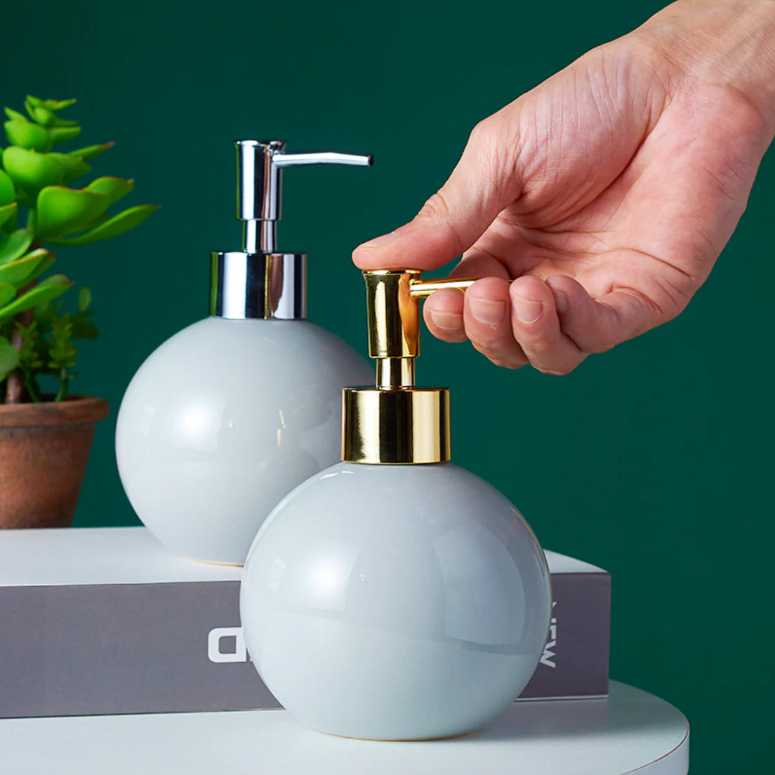 Modern Soap Dispenser - Image 4