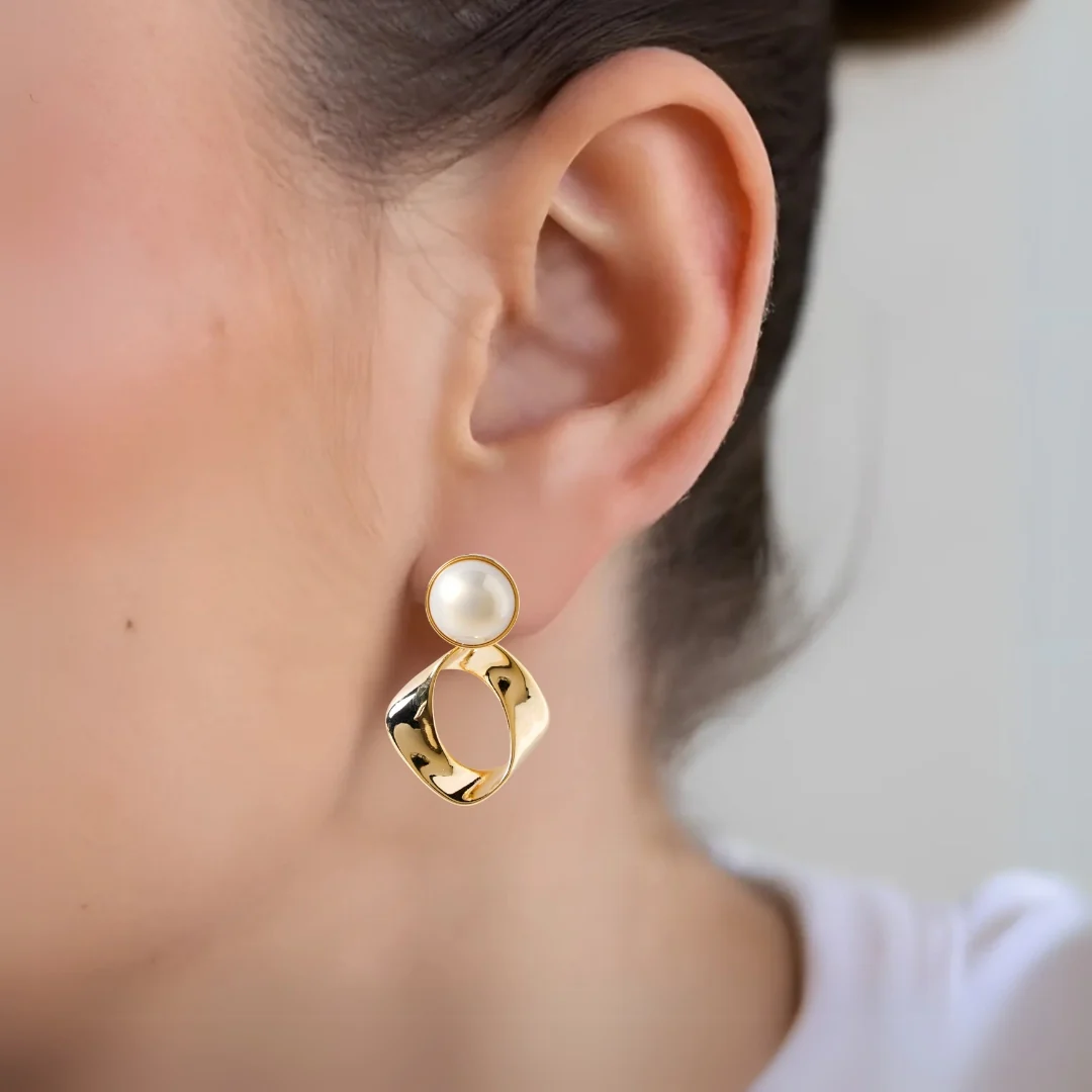 Modern Twist Dangle Earrings White - Image 5