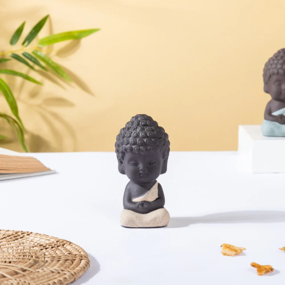 Monk Showpiece Set Of 4 - Image 4