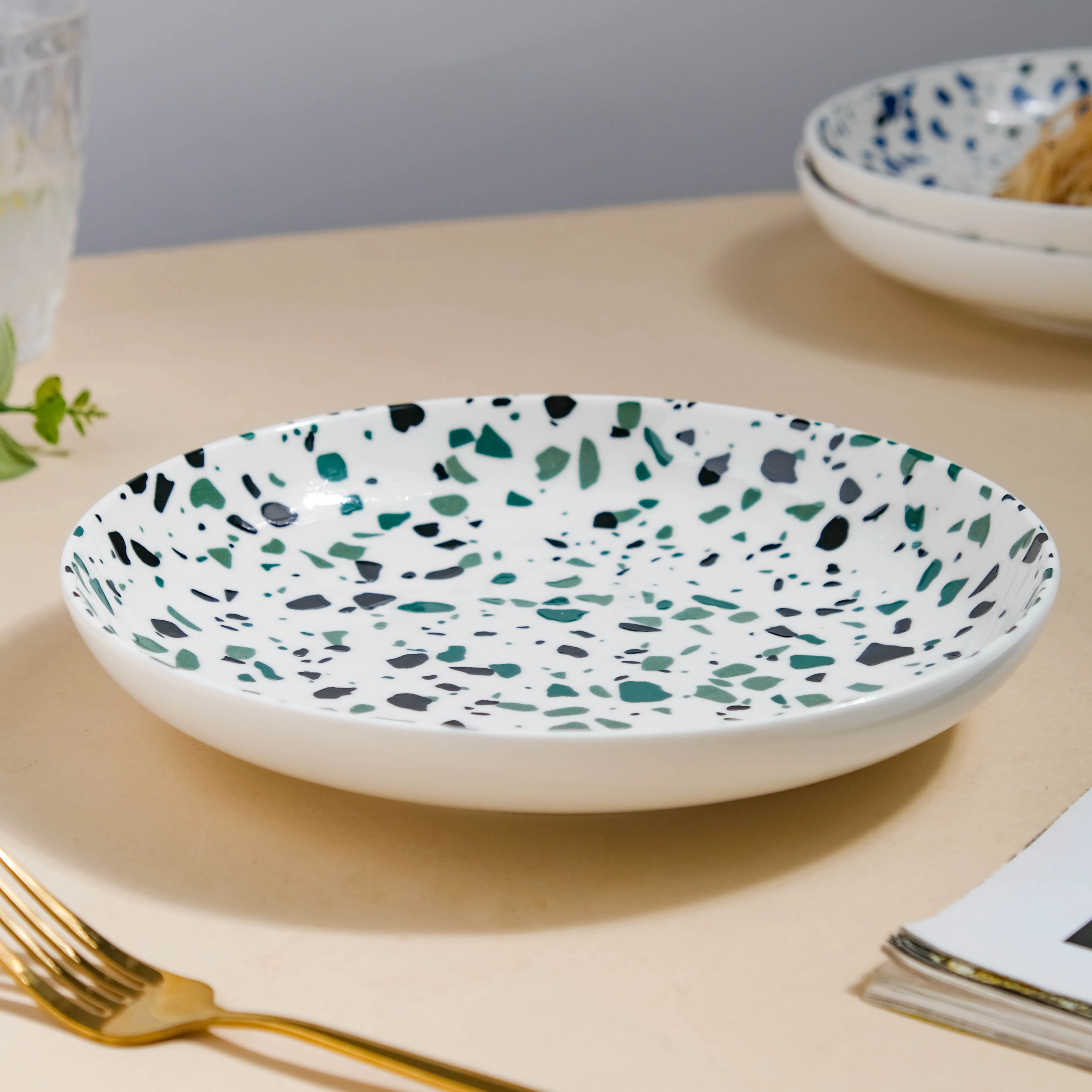 Mosaic Plate Dark Green - Image 2