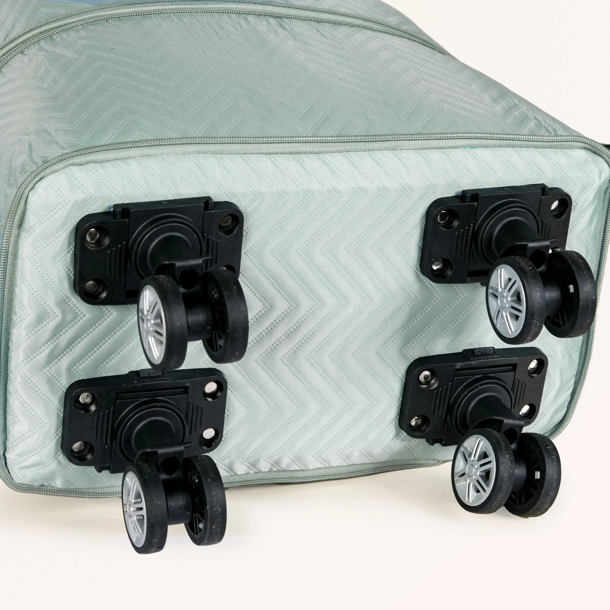 Movo Double Expandable Travel Bag With Detachable Wheels - Image 10