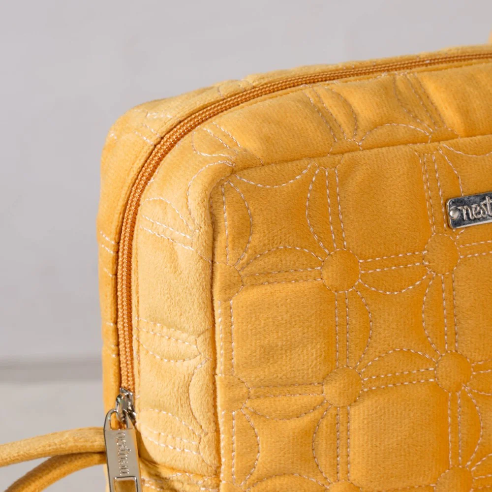 Multipurpose Travel Kit Set Of 4 Yellow - Image 11
