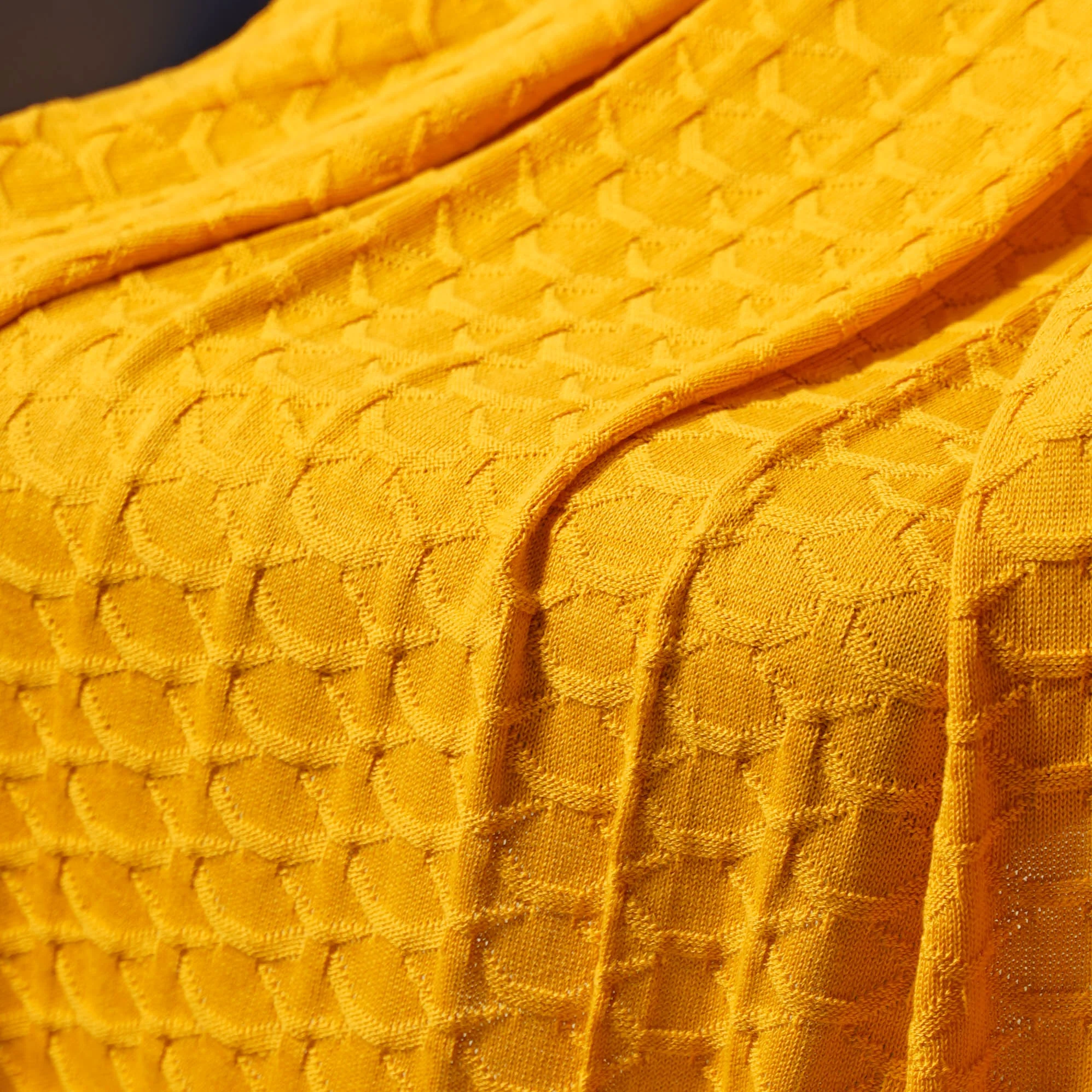 Mustard Scallop Knitted Throw - Image 2