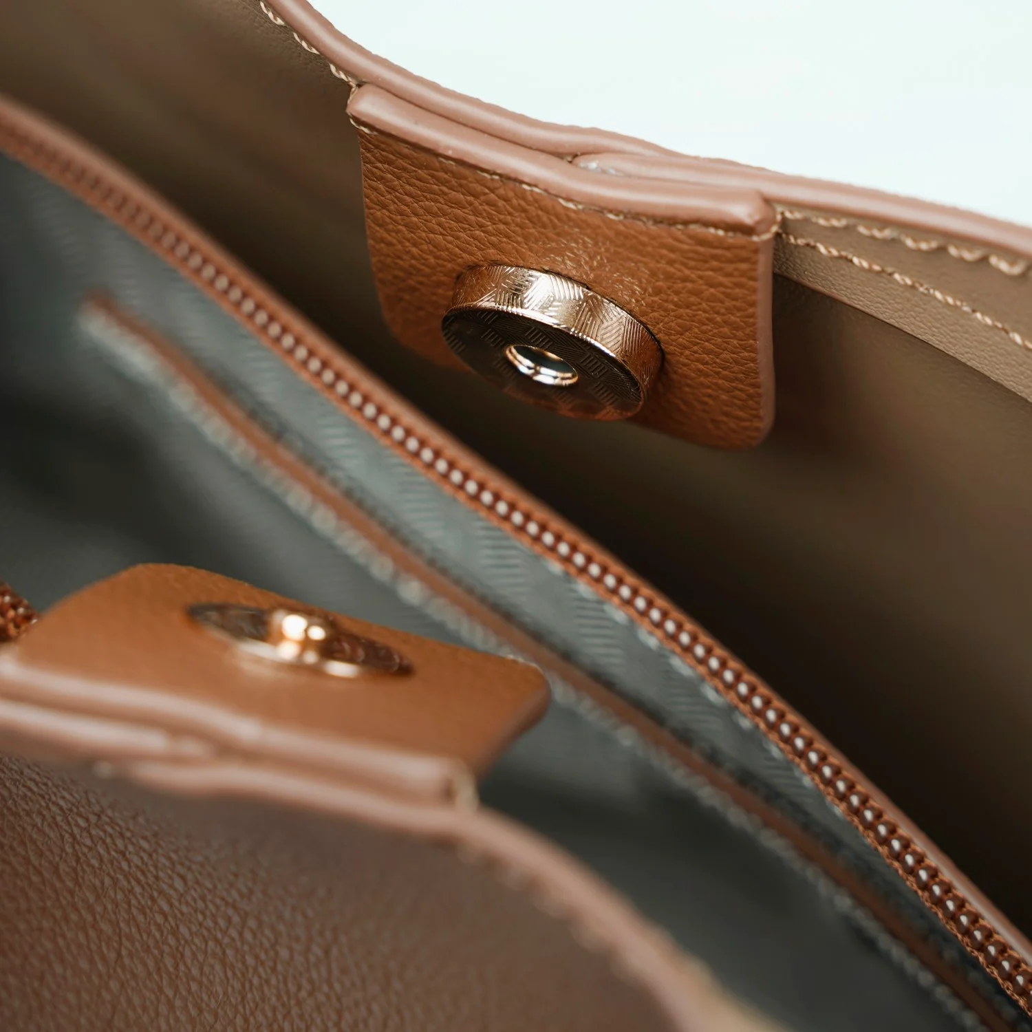 Nara Brown Tote Bag With Sling - Image 10