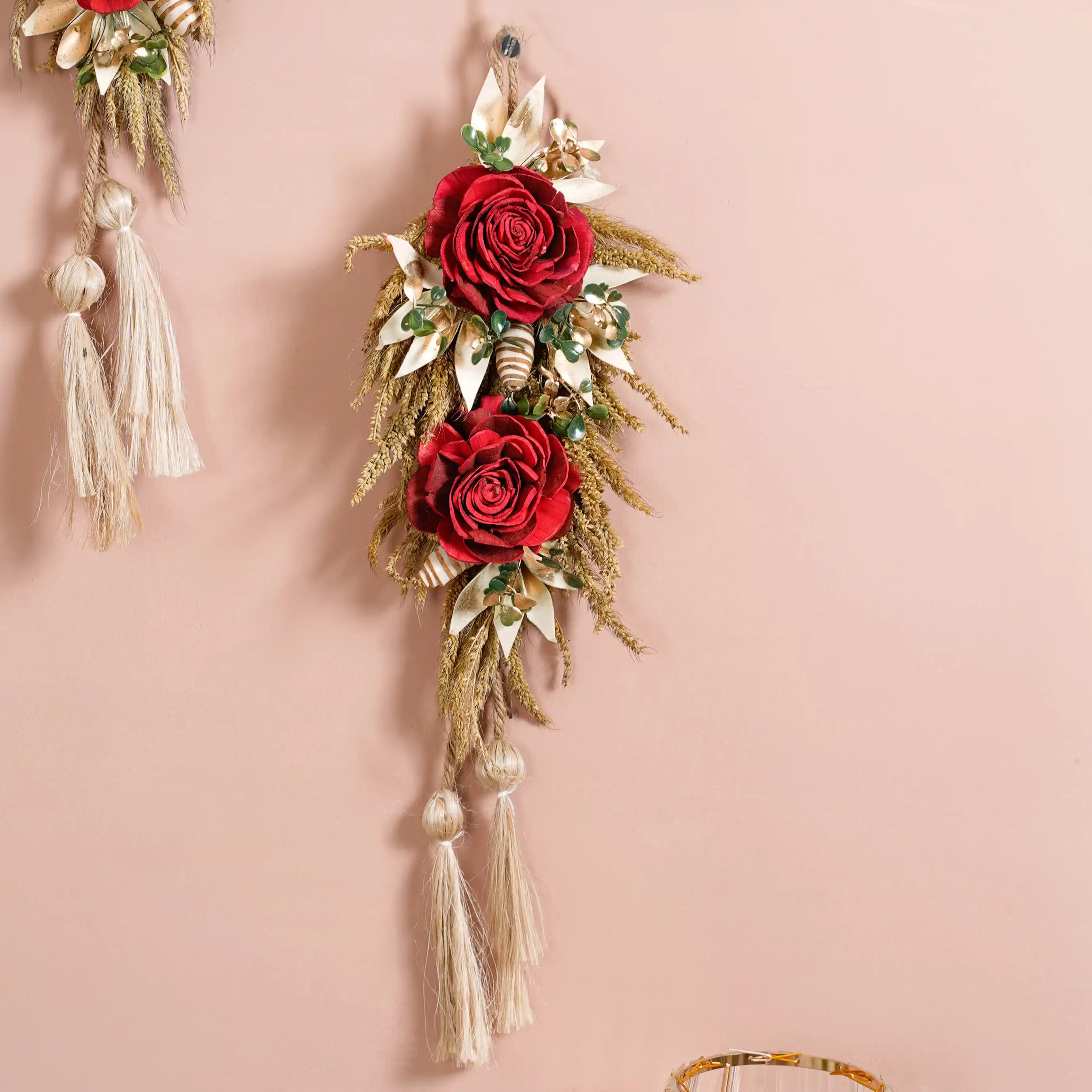 Natural Red Flower Wall Hanging With Tassels Set Of 4 - Image 4