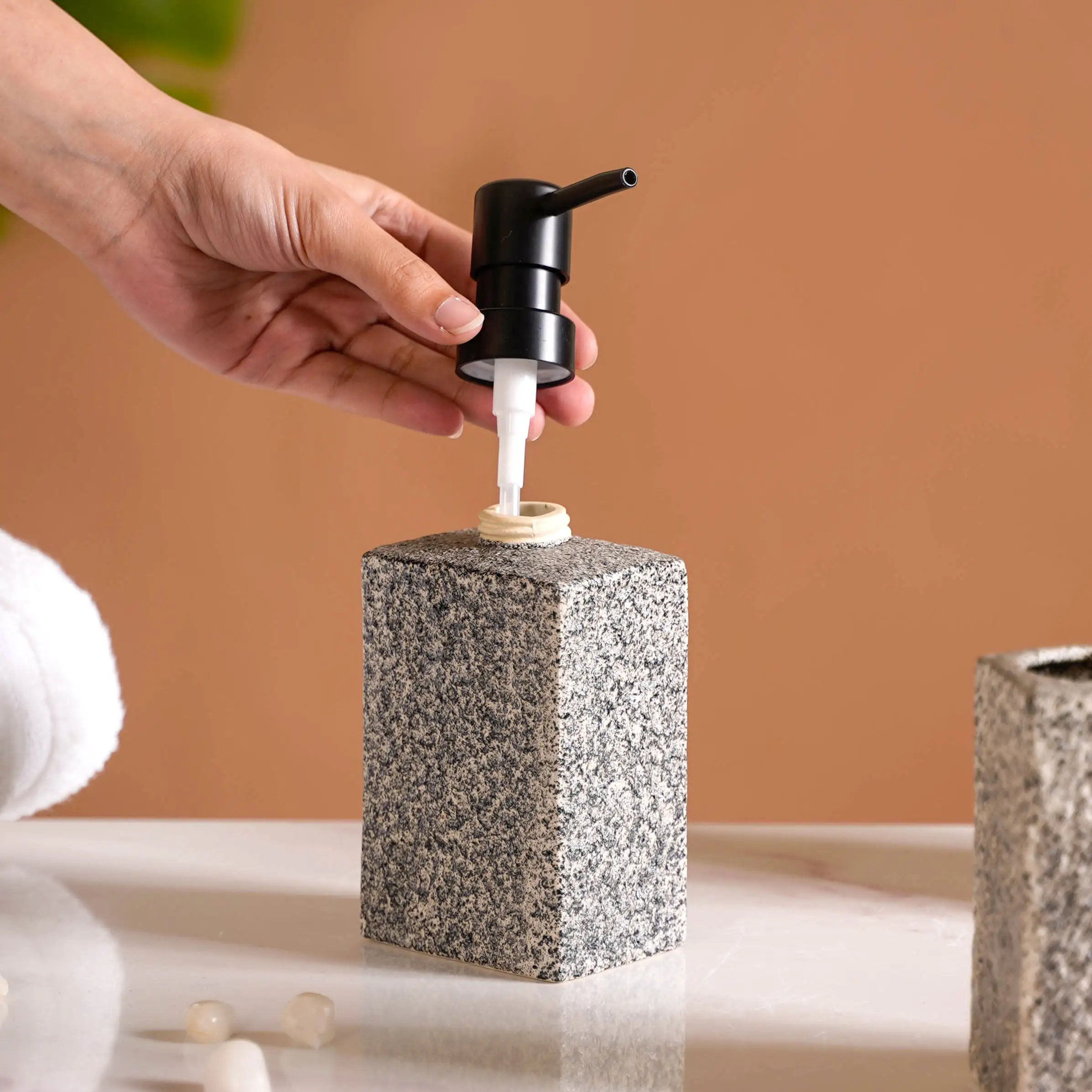 Natural Stone Textured Bathroom Set Of 3 - Image 8