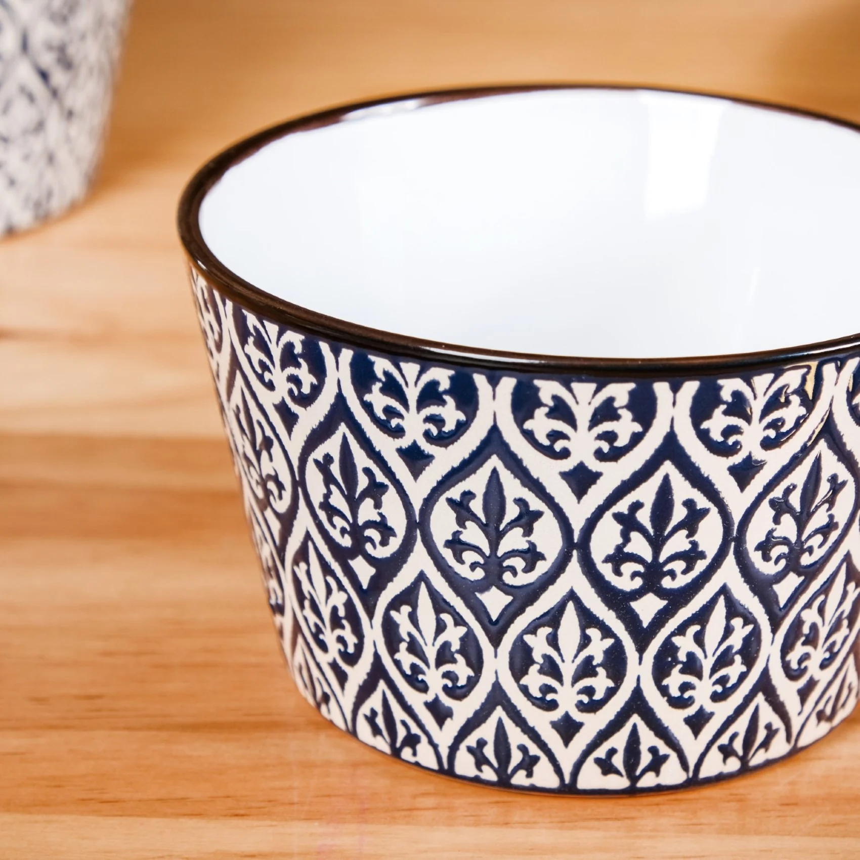 Navy Baroque Set Of 4 Serving Bowl 650ml - Image 7