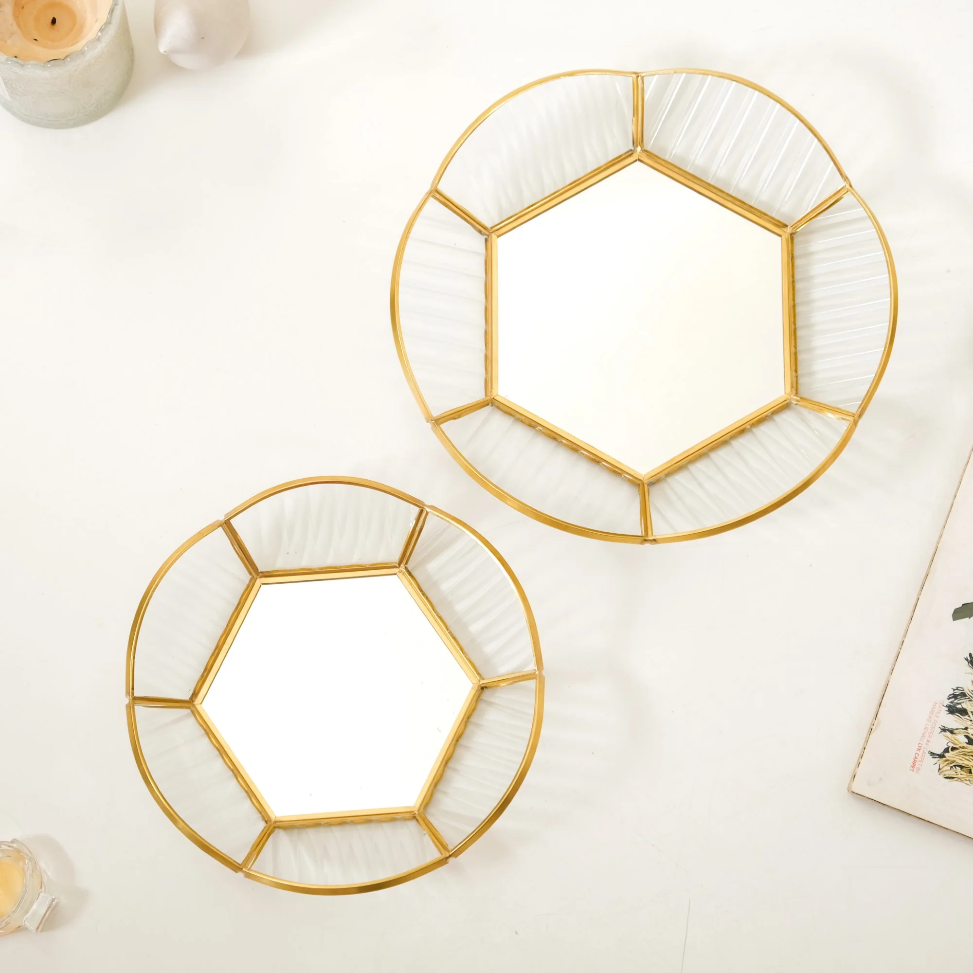 Nested Floral Mirror Vanity Makeup Trays Set Of 2 - Image 3