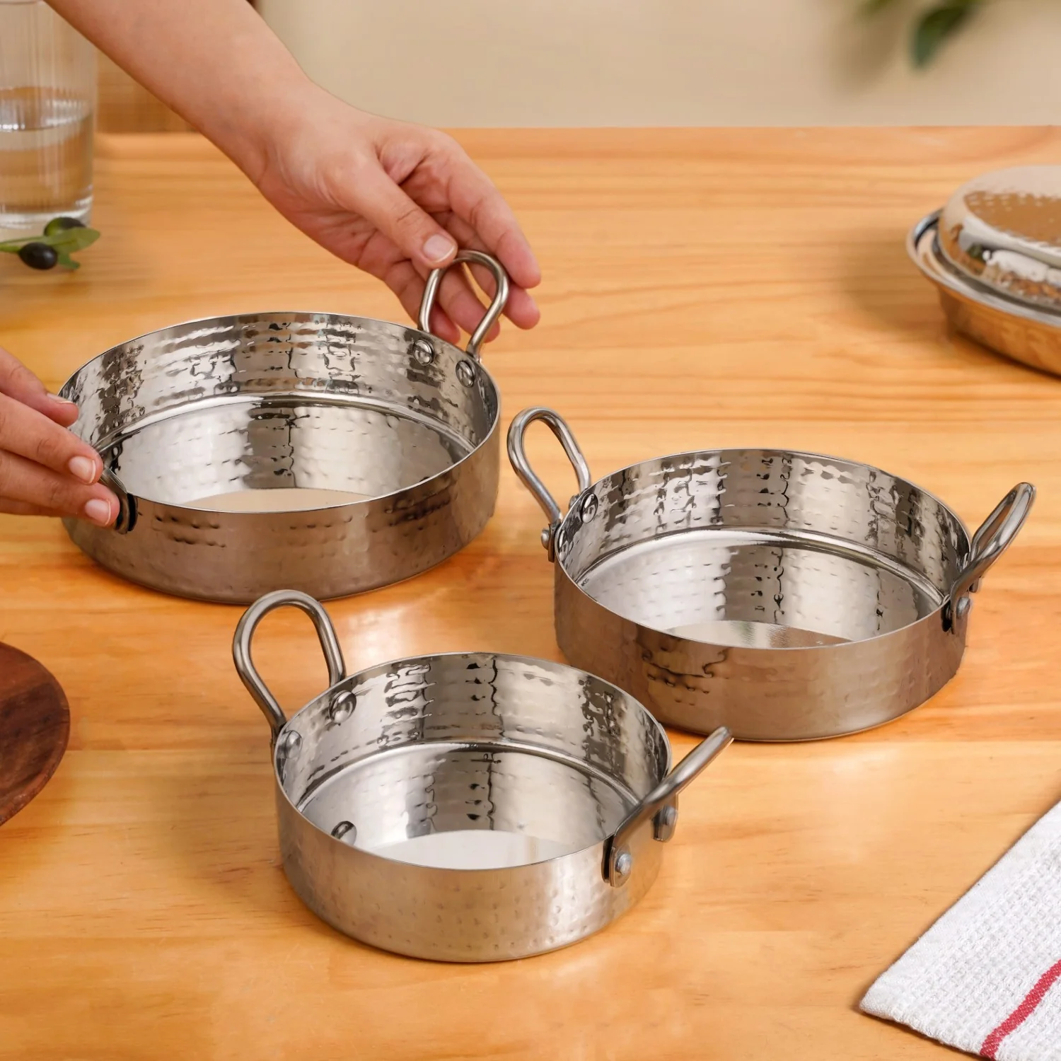 Nested Stainless Steel Round Serving Dish Set Of 3 - Image 2