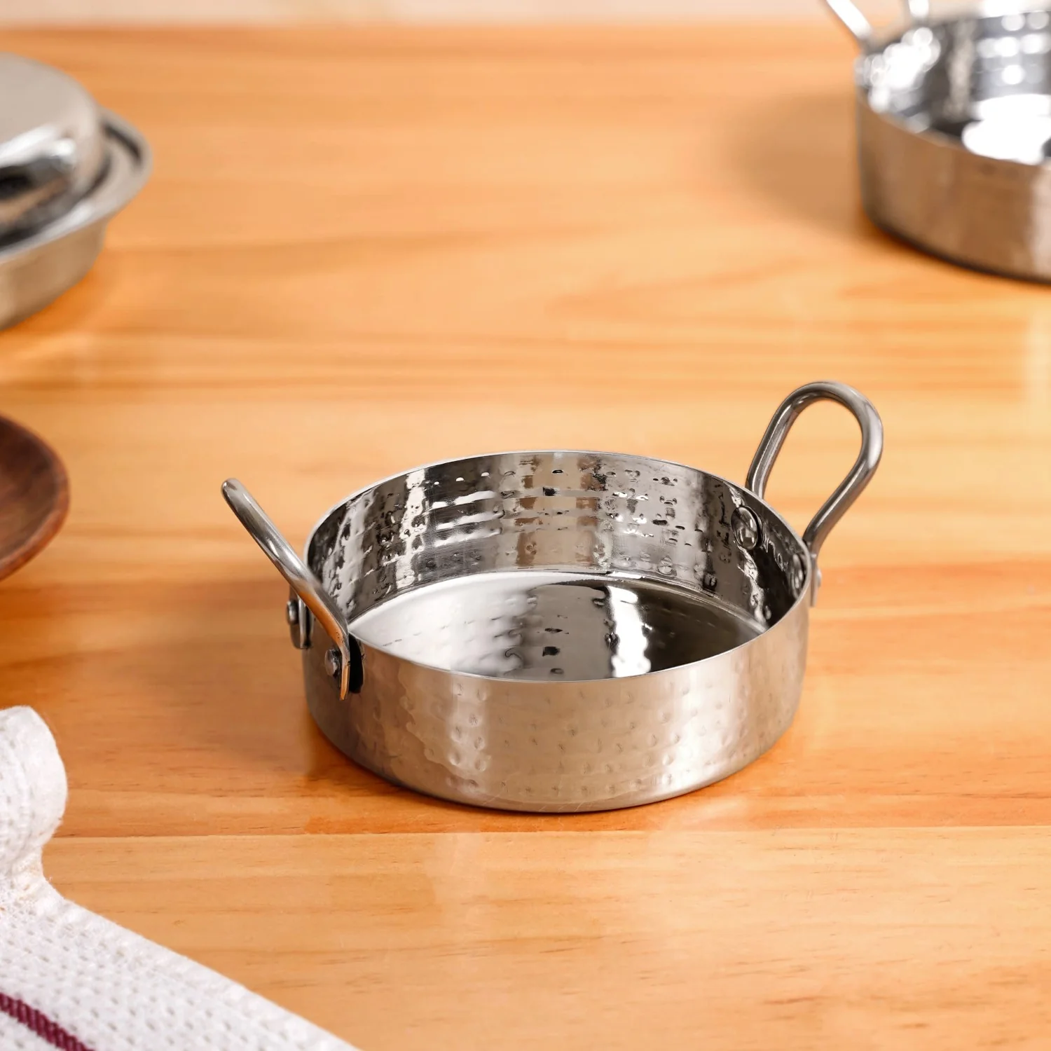 Nested Stainless Steel Round Serving Dish Set Of 3 - Image 7
