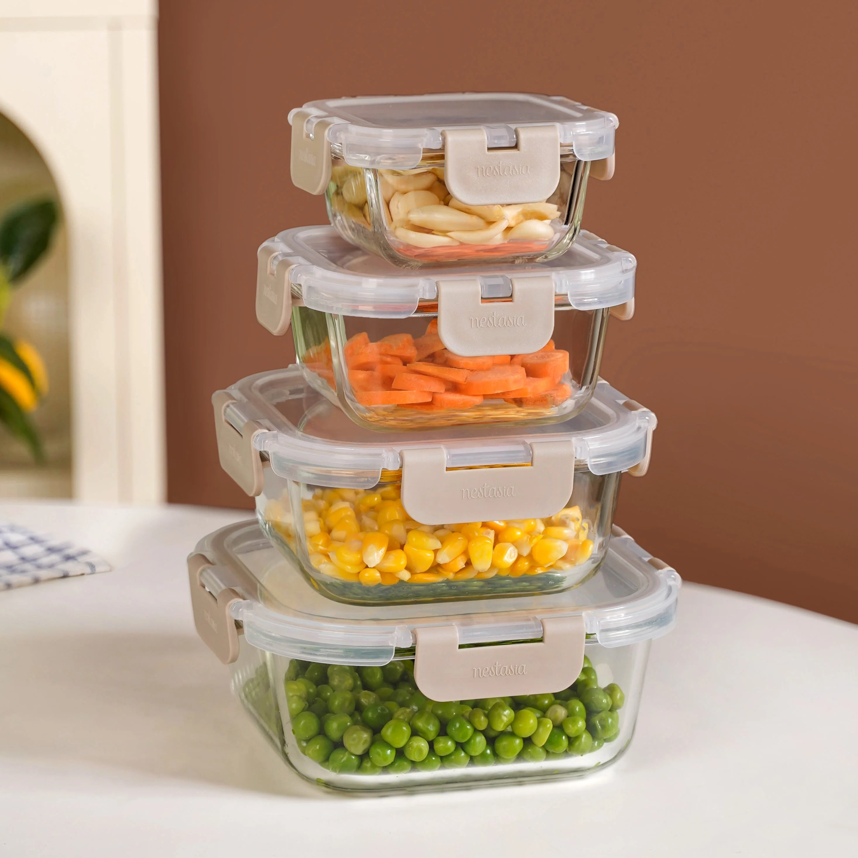Nestro Airtight Containers Set Of 4 Square Beige 160ml 300ml 500ml 800ml