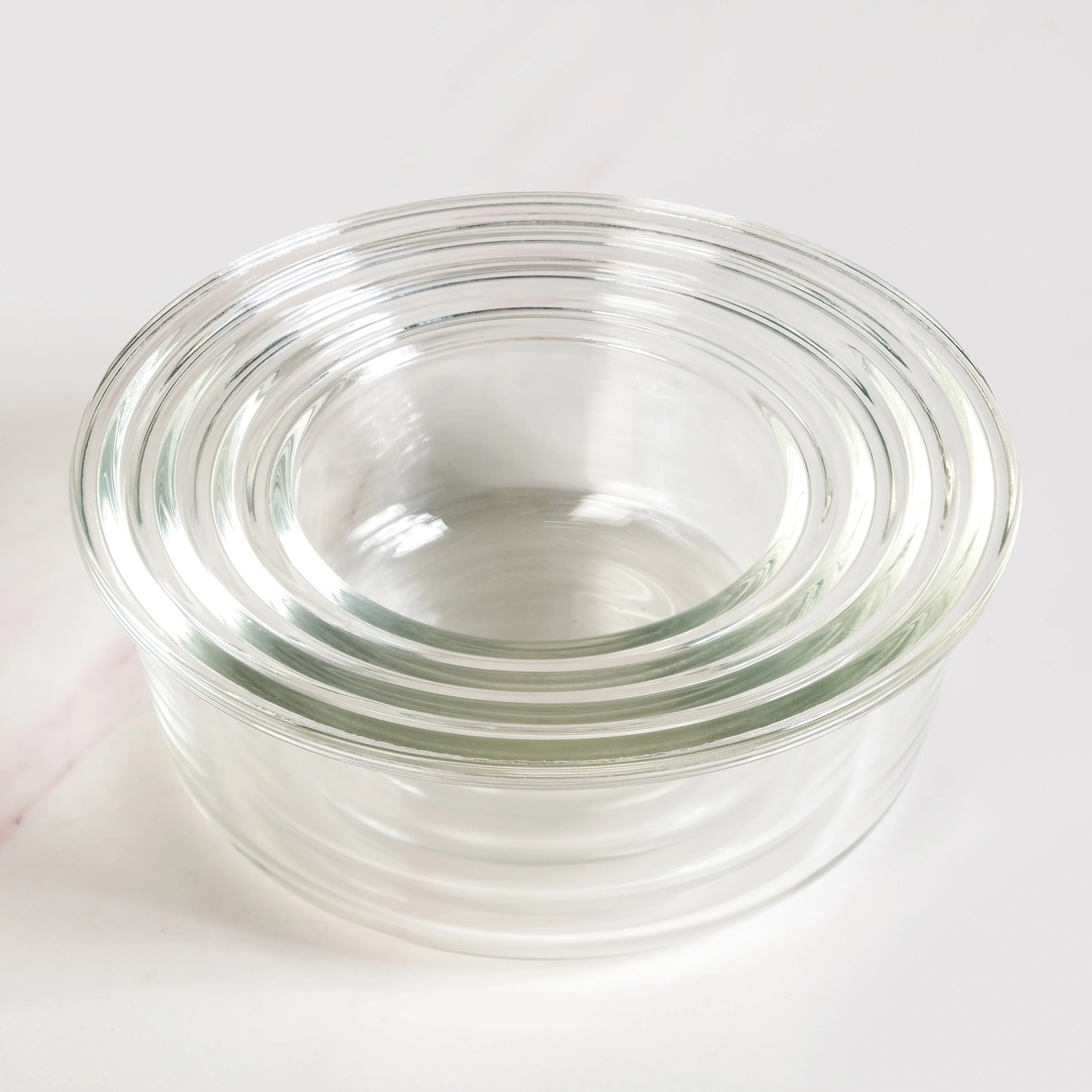 Nestro Pro Clip Lock Food Containers Set Of 4 Round Magenta 215ml 400ml 600ml 950ml - Image 8