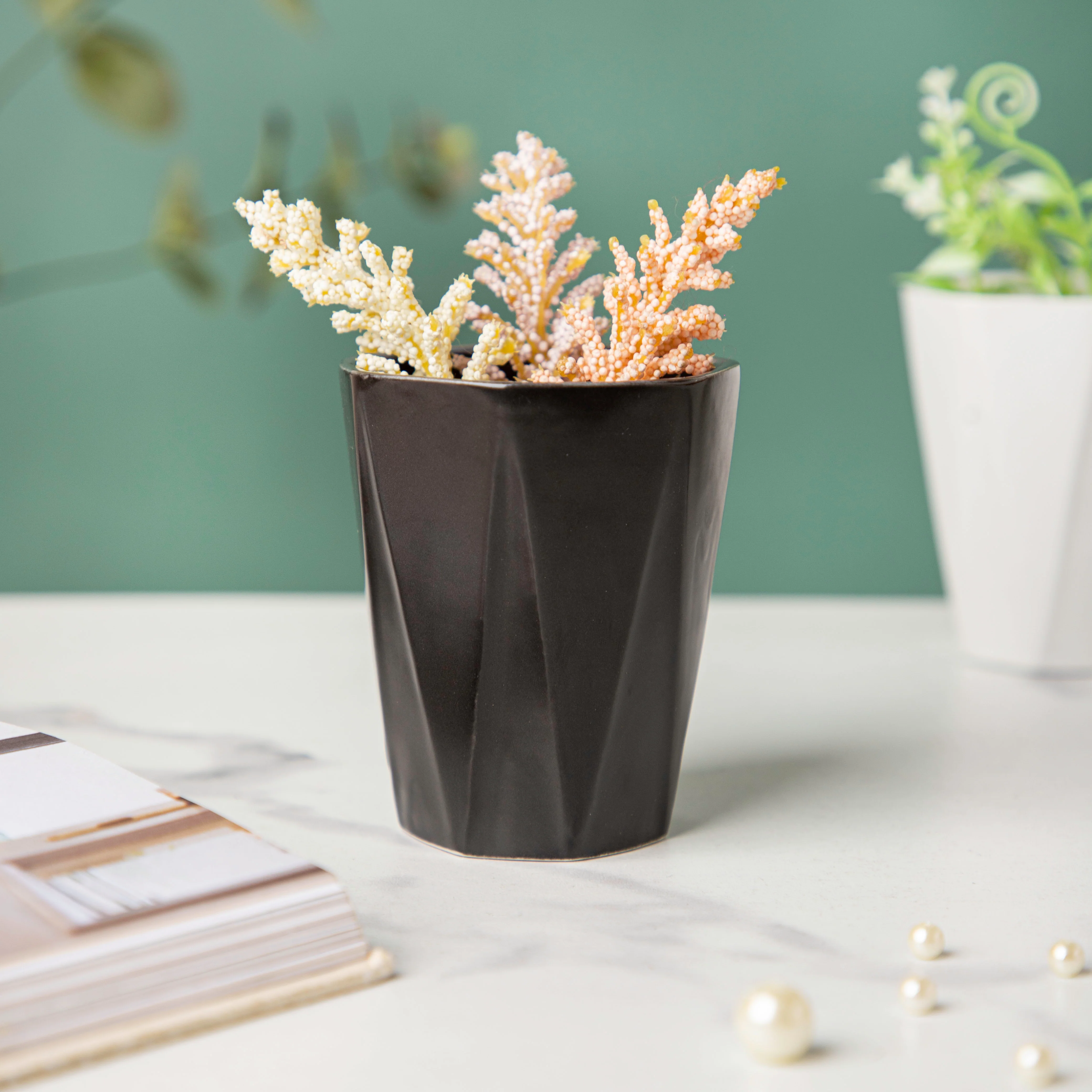 Nordic Textured Ceramic Planter Set Of 3 - Image 8