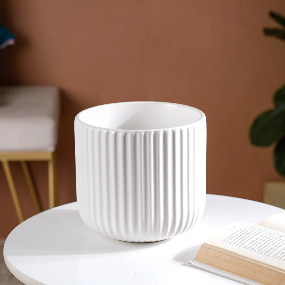 Oat White Ribbed Flower Pot - Image 3