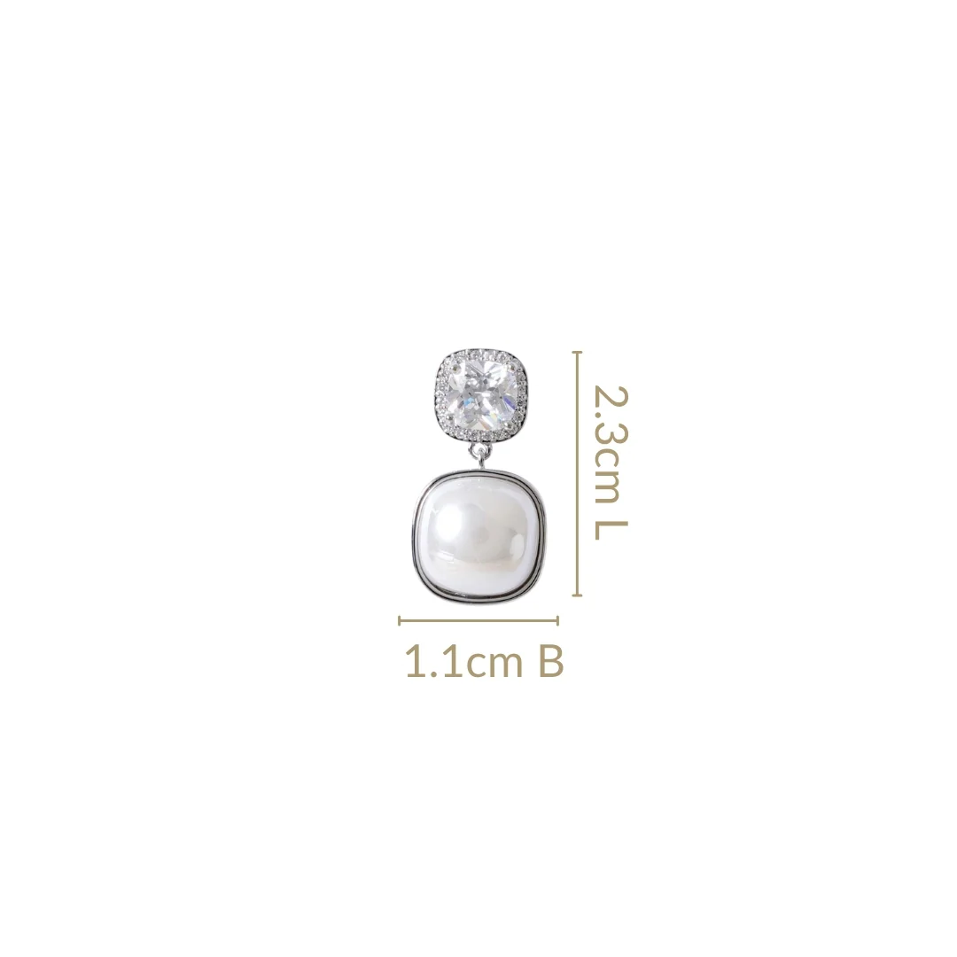 Ocean Treasure Pearl Drop Earrings Silver - Image 3