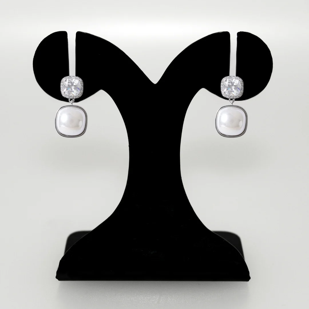 Ocean Treasure Pearl Drop Earrings Silver - Image 6