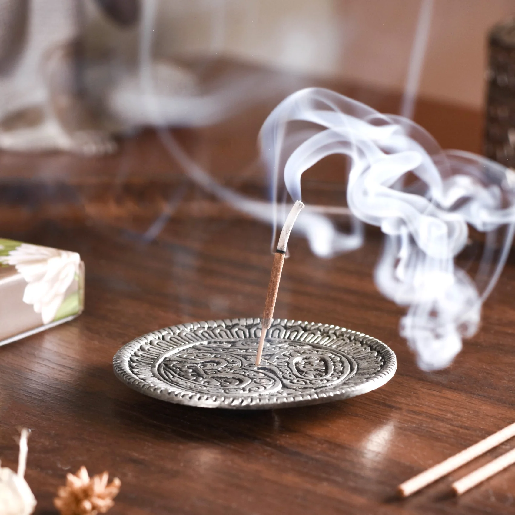 Om Incense Holder With Vanilla Incense Sticks - Image 9