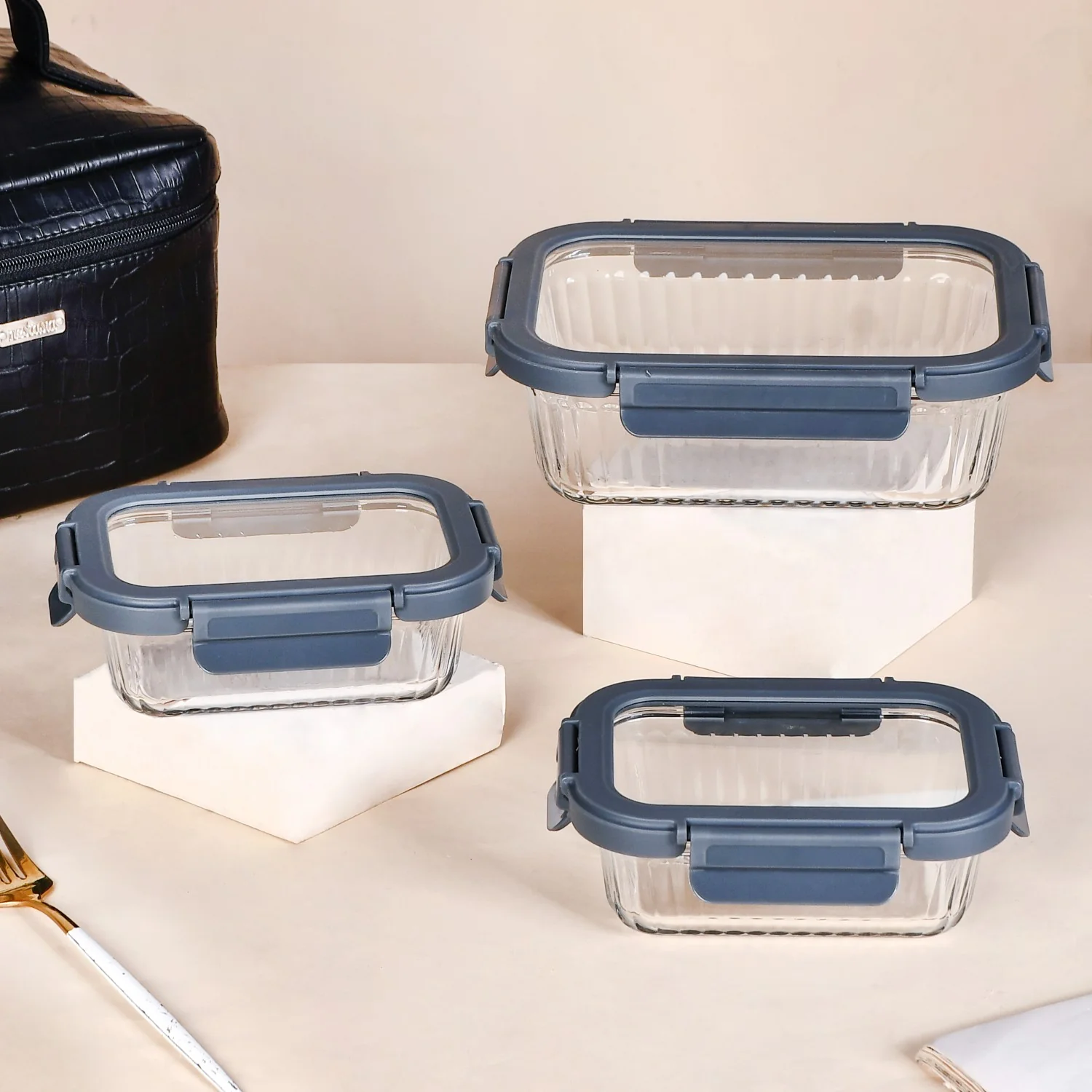 On The Go Lunch Bag Lunch Box Set In Faux Leather - Image 3