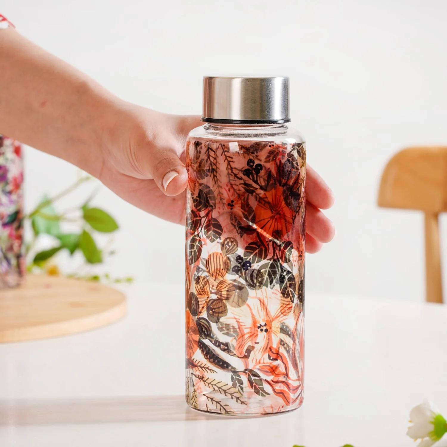 Orange Poppy Printed Leakproof Glass Water Bottle With Stainless Steel Lid 500ml - Image 3