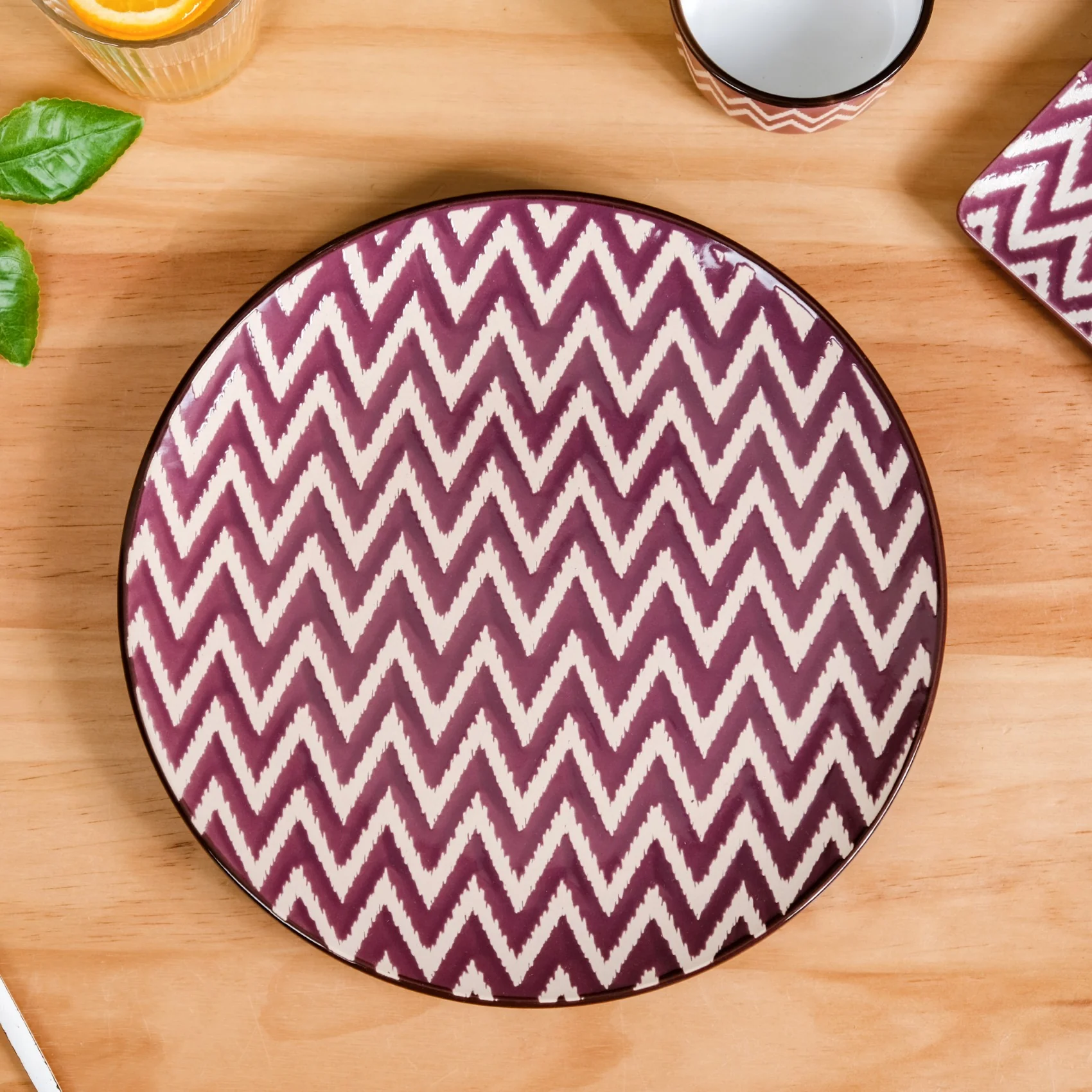 Oscilla Ceramic Dinner Plate Set of 4 Purple 11 Inch - Image 6