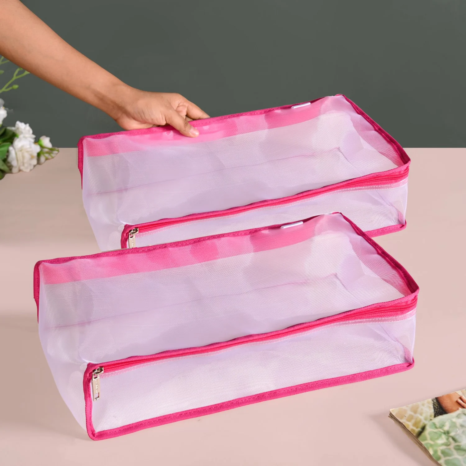 Pair Of Wardrobe Organisers With Zipper In Pink - Image 3