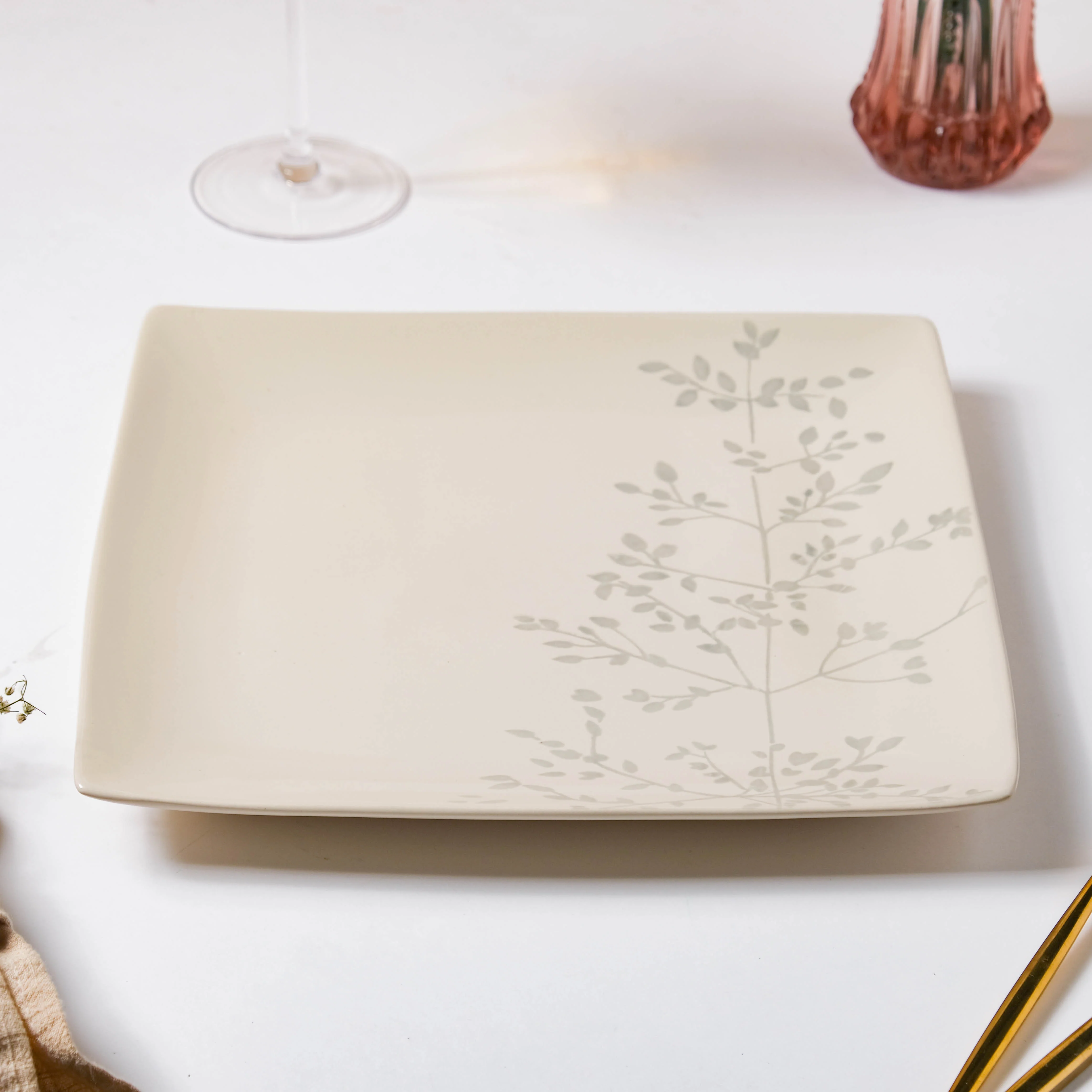 Pandora Sprig Square Plate Beige 10.5 Inch - Image 5