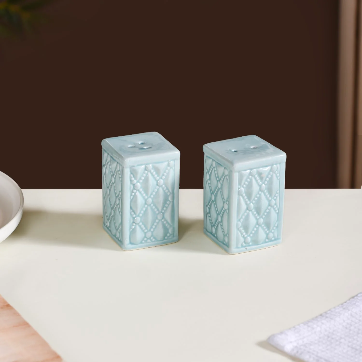 Pastel Blue Ceramic Salt And Pepper Shaker Set